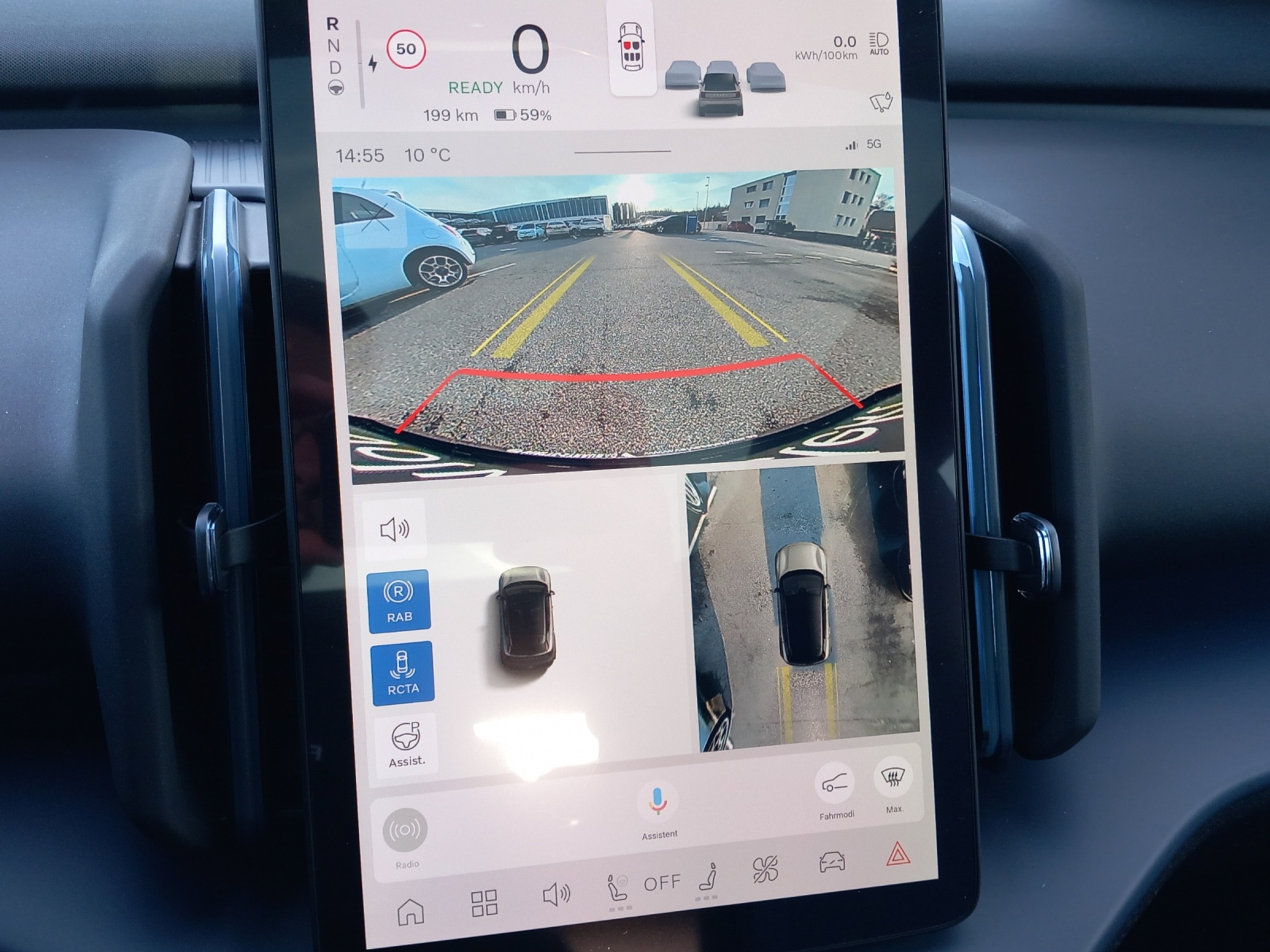 listing desktop thumbnail image 17