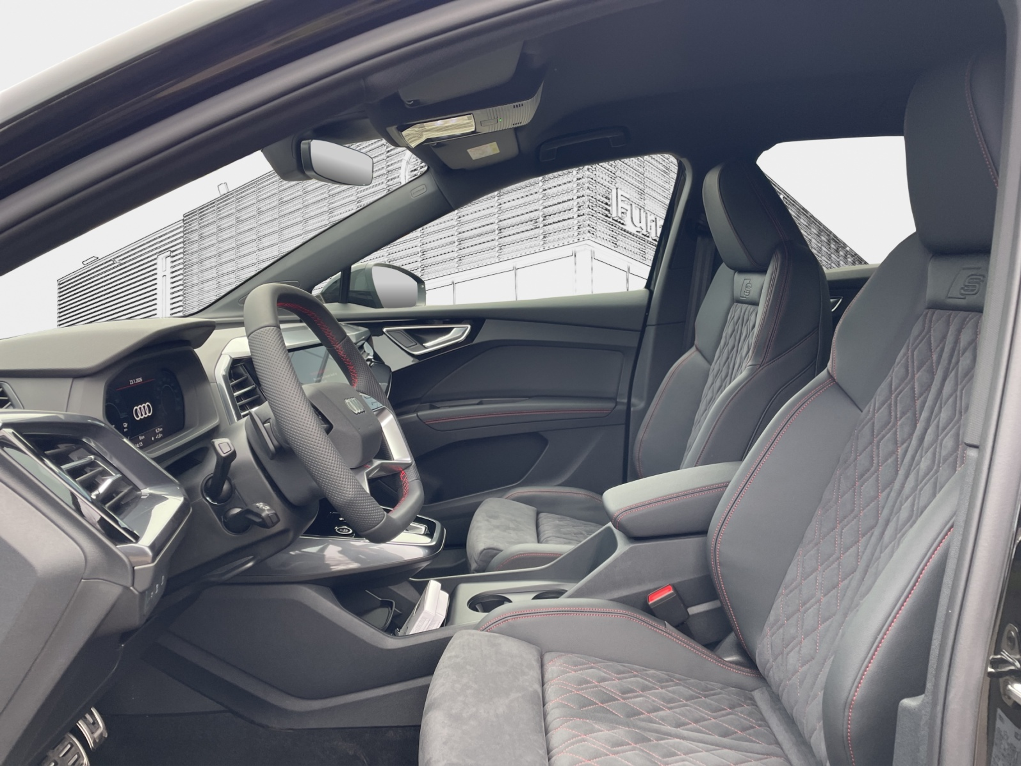 listing desktop thumbnail image 9