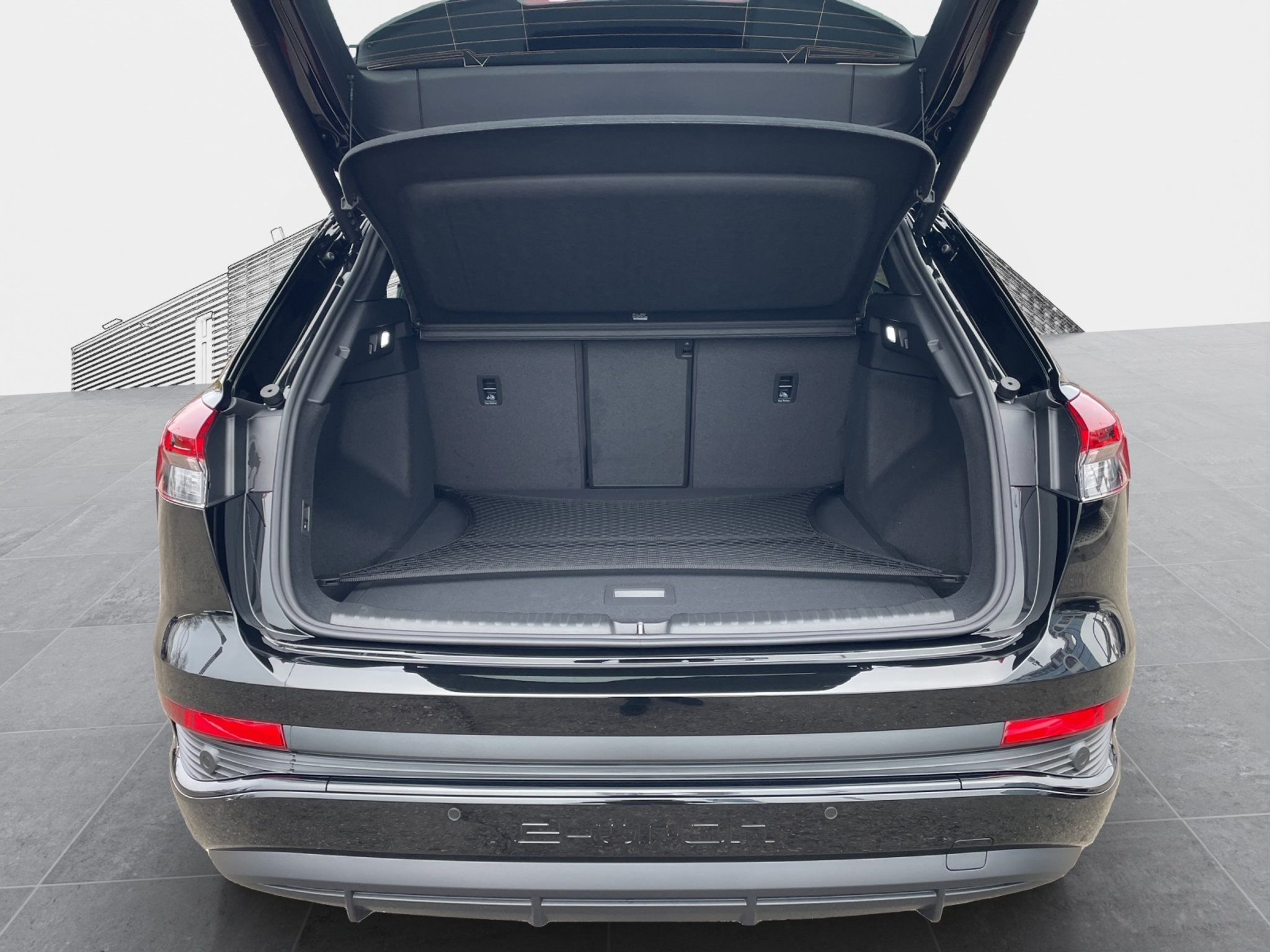 listing desktop thumbnail image 12