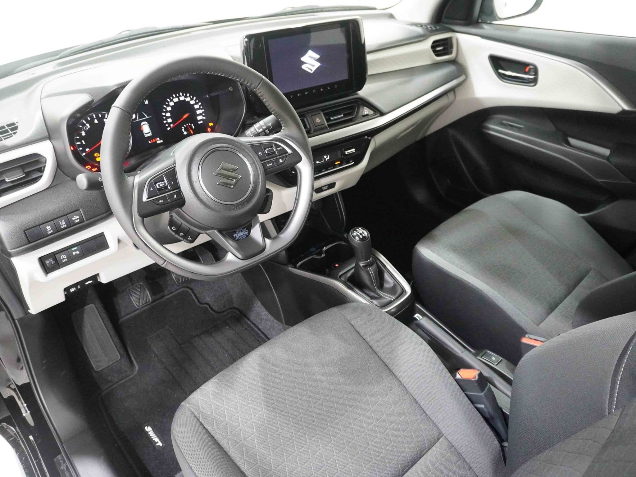 listing desktop thumbnail image 7