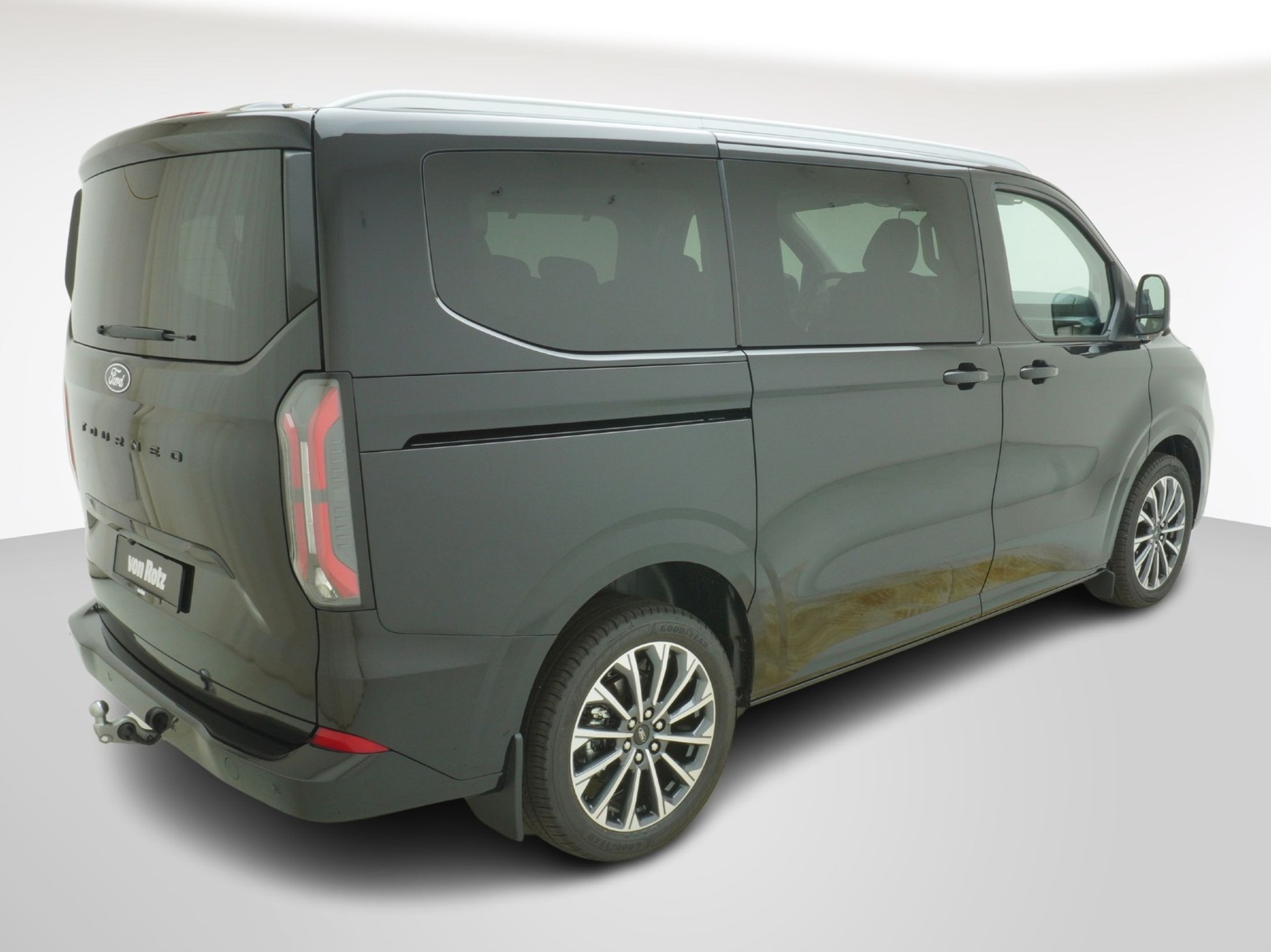 listing desktop thumbnail image 4