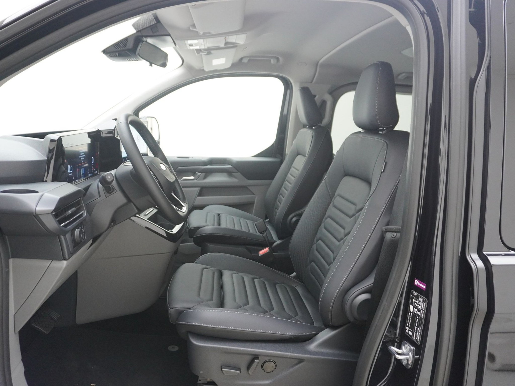 listing desktop thumbnail image 12