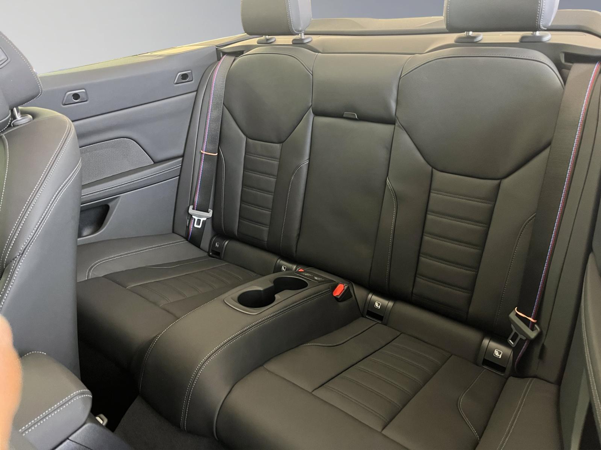 listing desktop thumbnail image 16