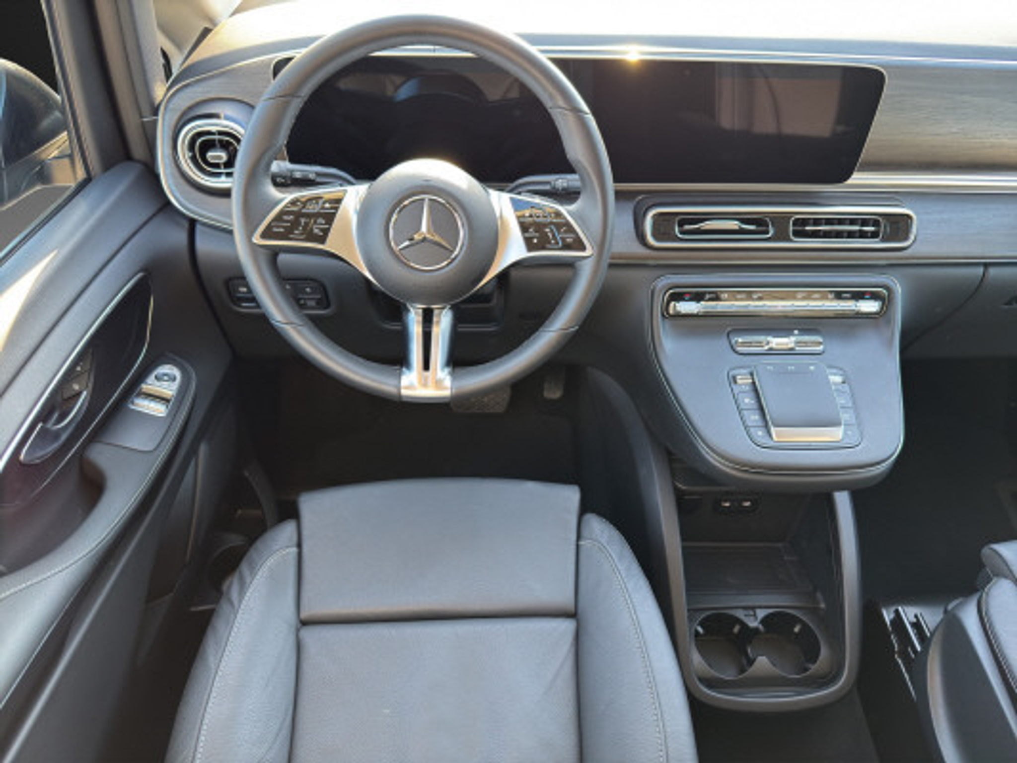 listing desktop thumbnail image 7