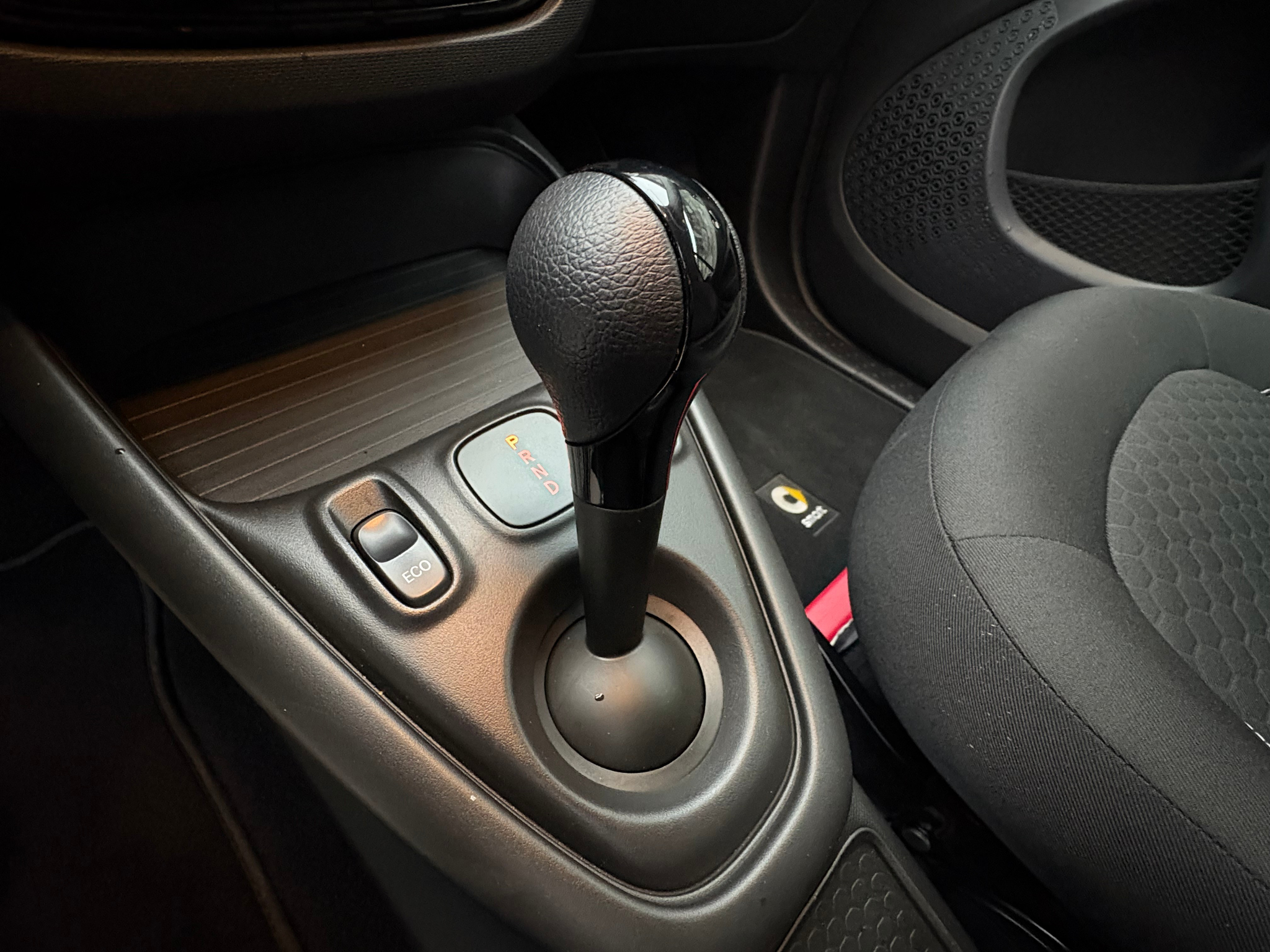 listing desktop thumbnail image 8