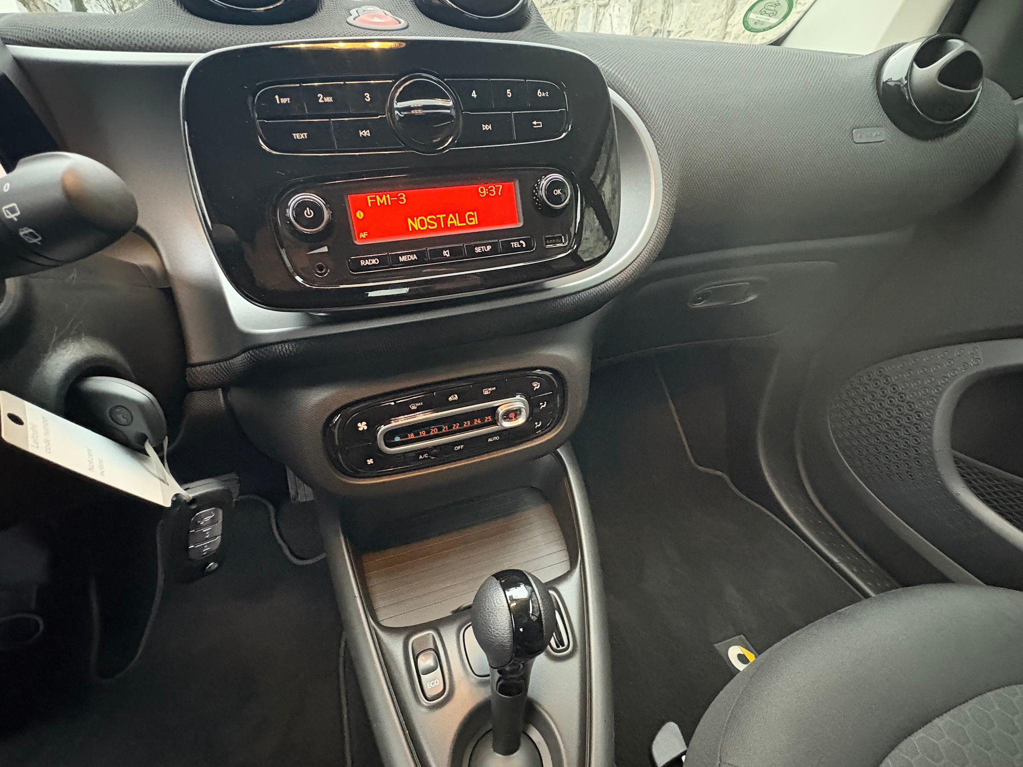 listing desktop thumbnail image 9