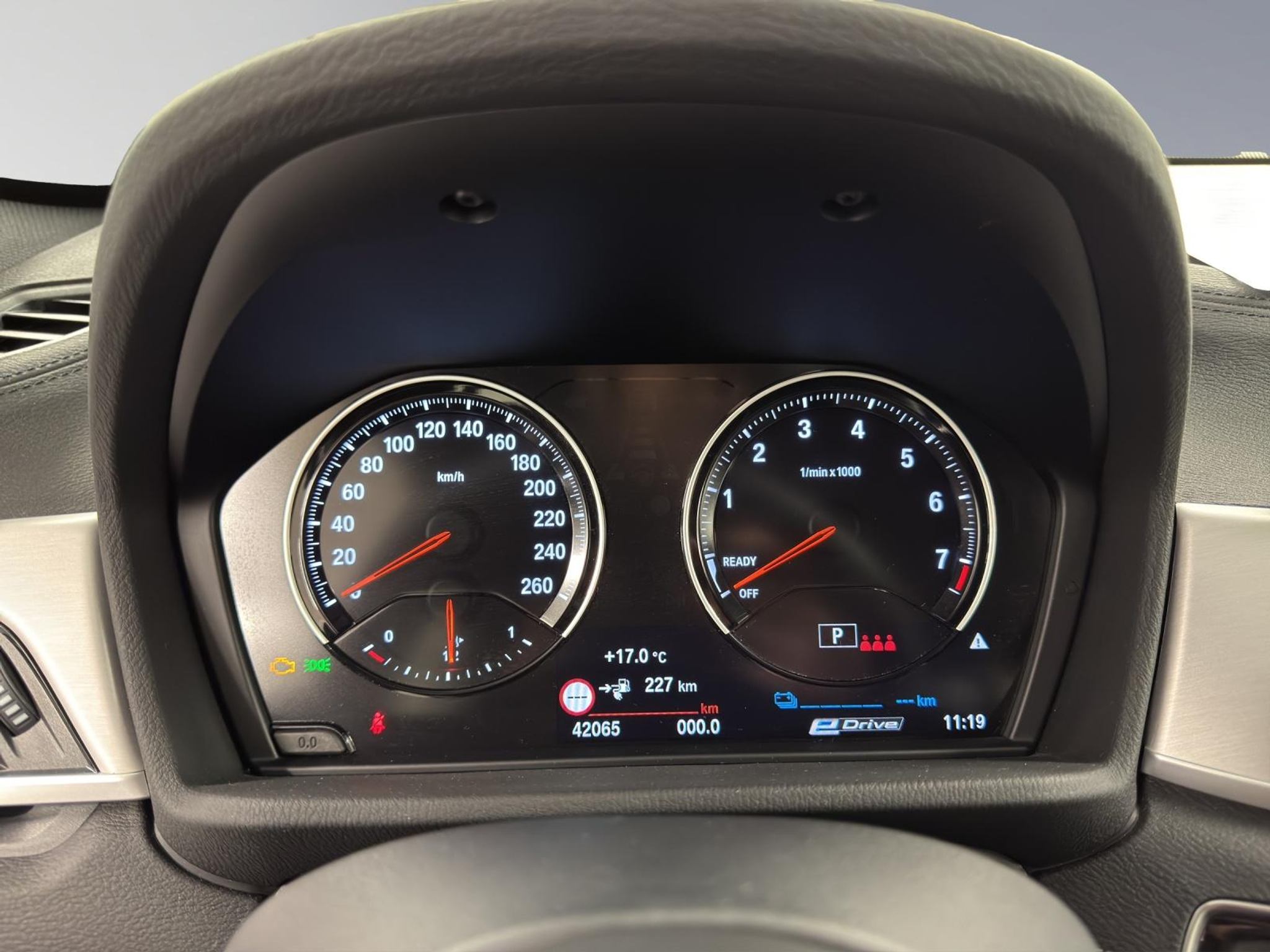 listing desktop thumbnail image 14