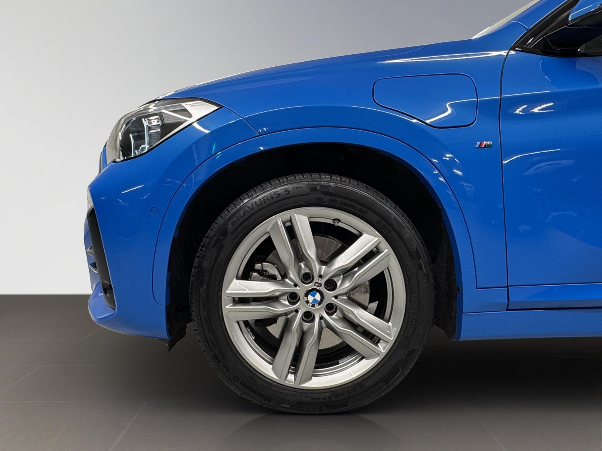 listing desktop thumbnail image 8