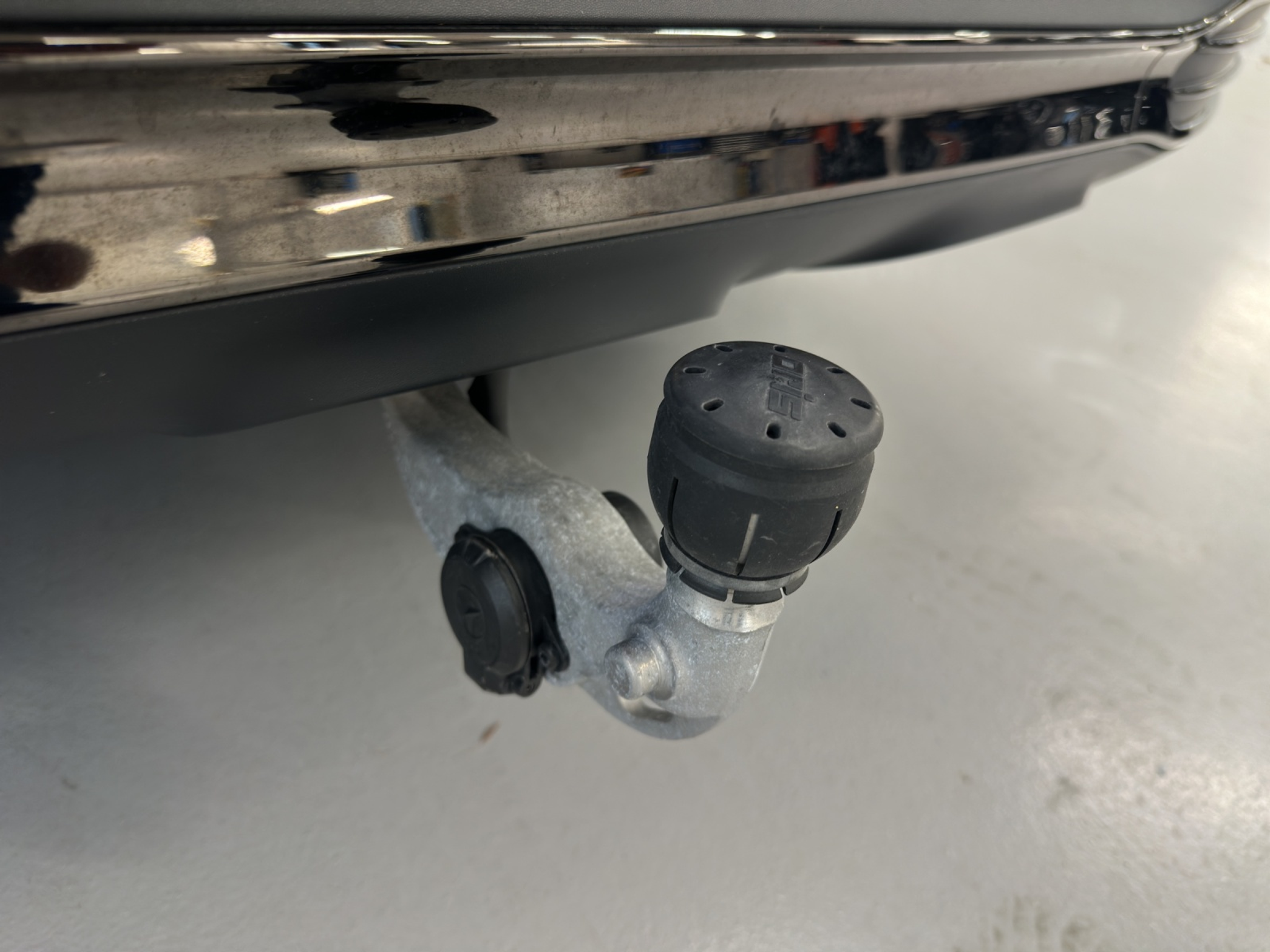 listing desktop thumbnail image 18