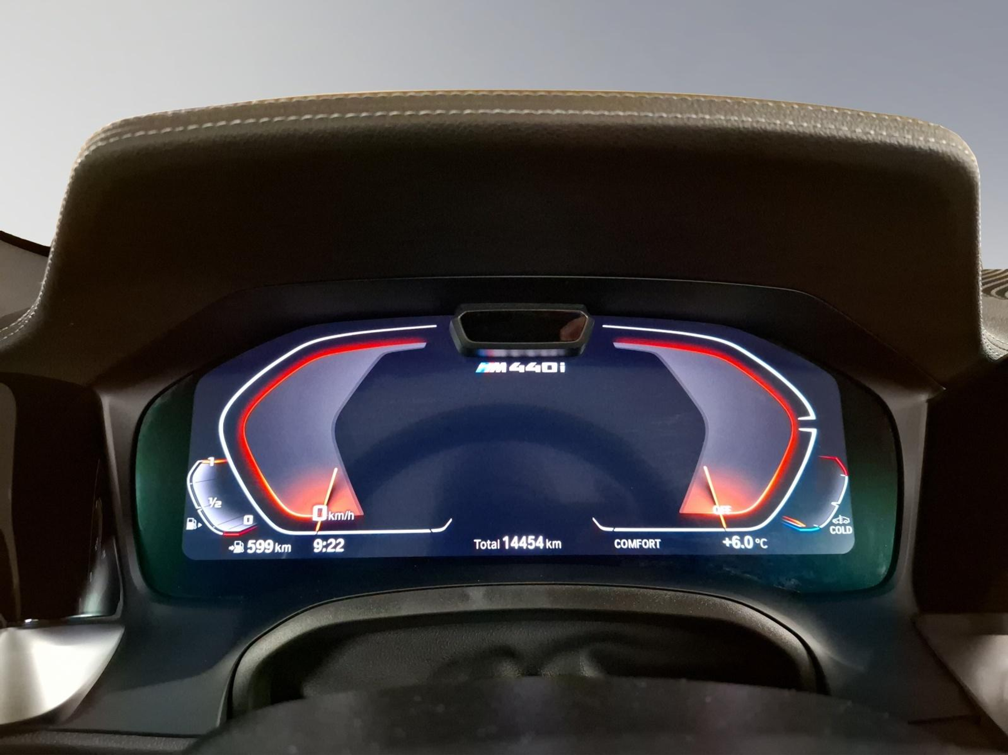 listing desktop thumbnail image 4