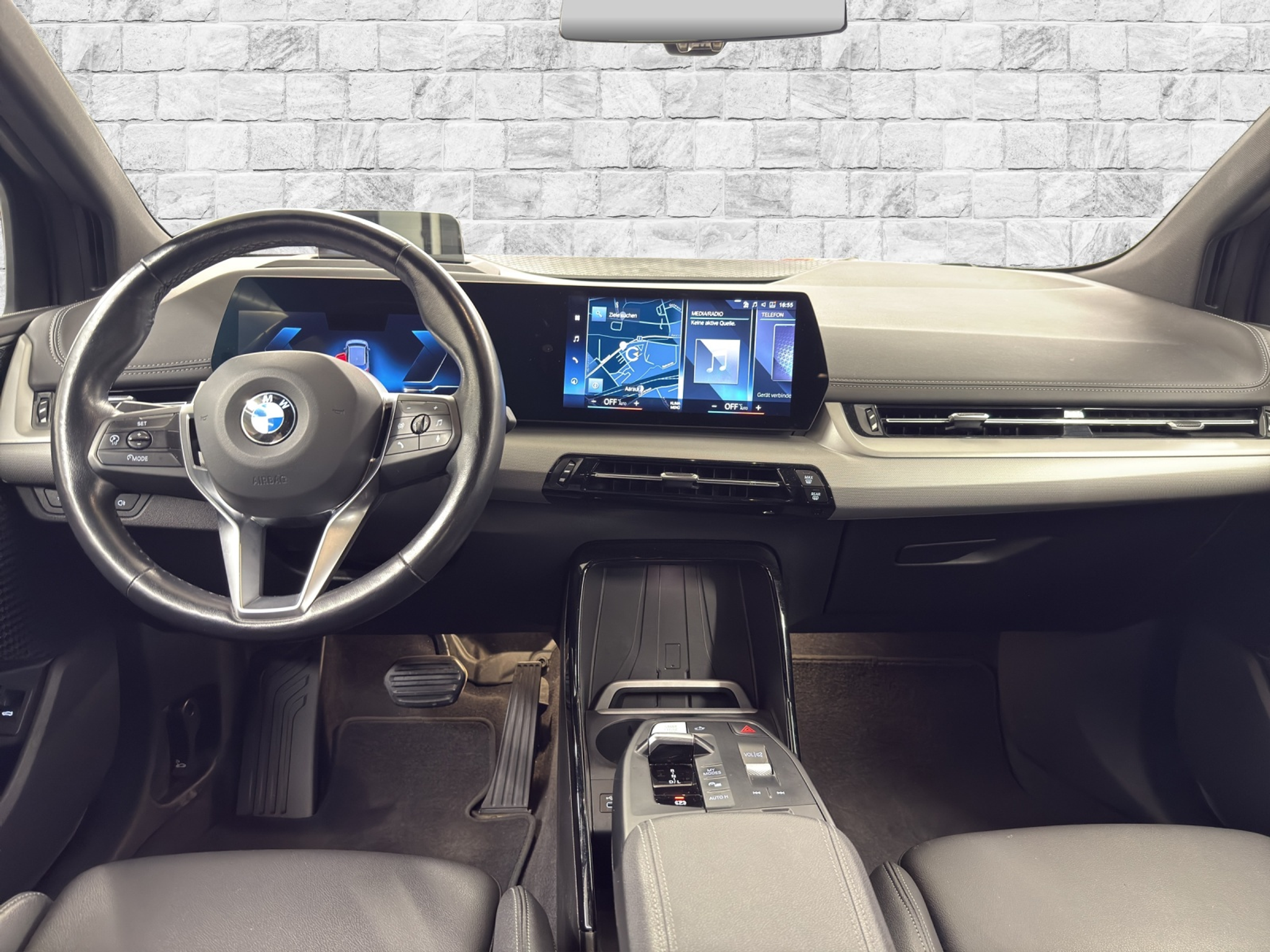 listing desktop thumbnail image 7