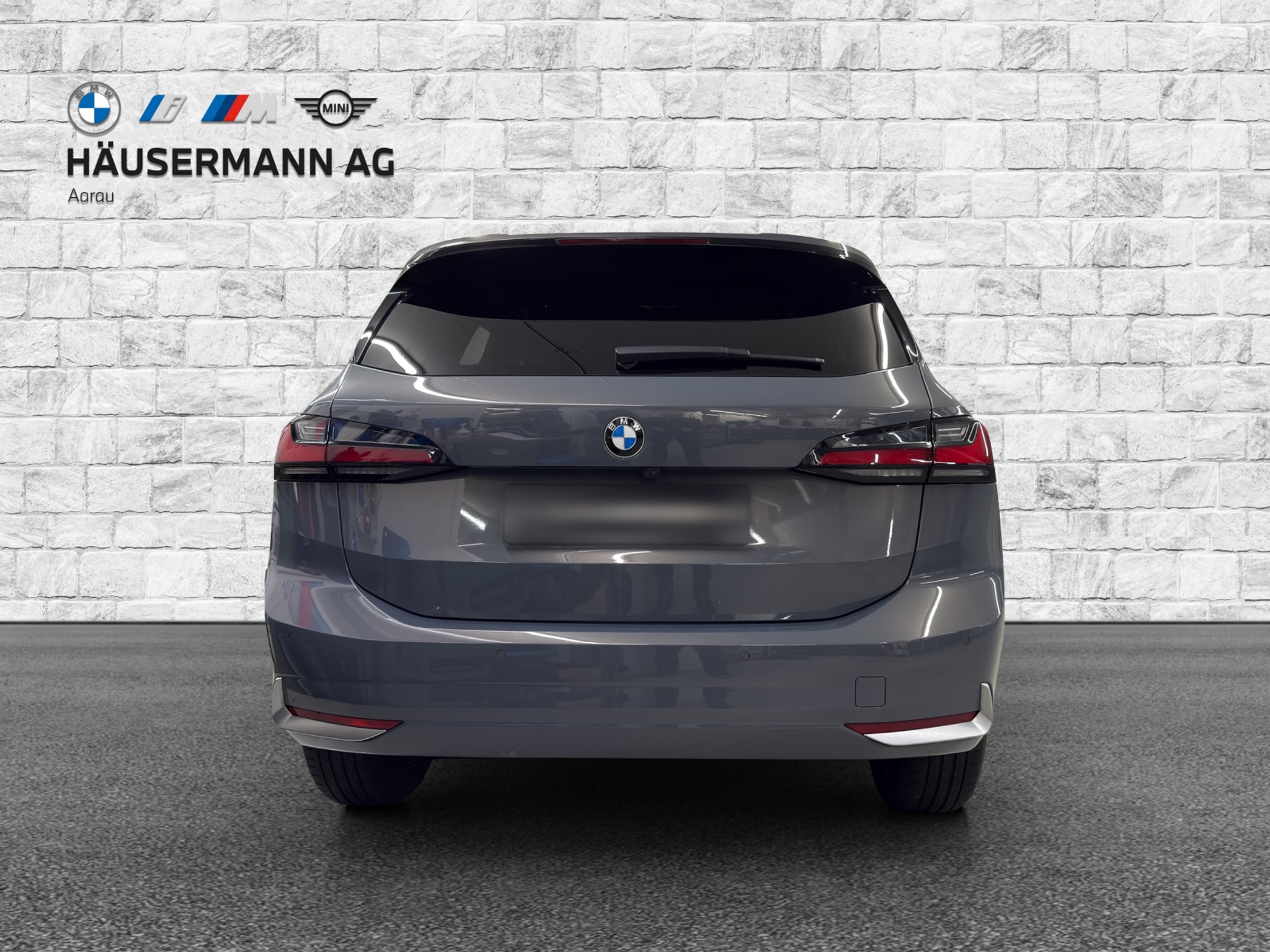 listing desktop thumbnail image 5