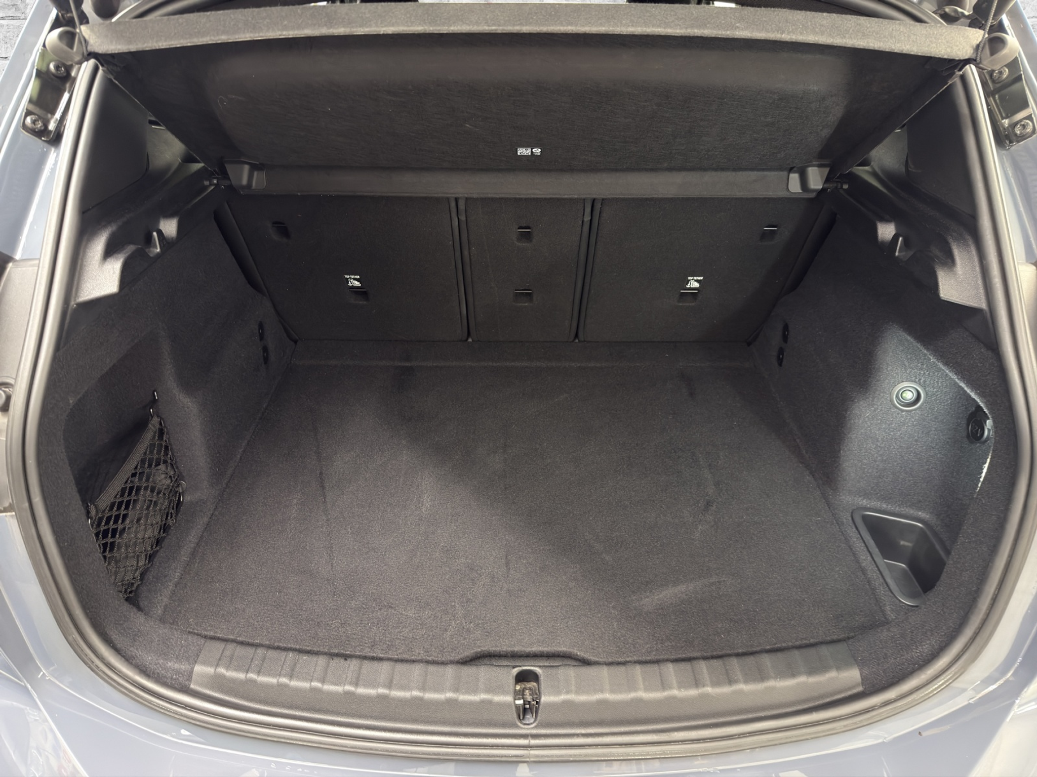 listing desktop thumbnail image 22