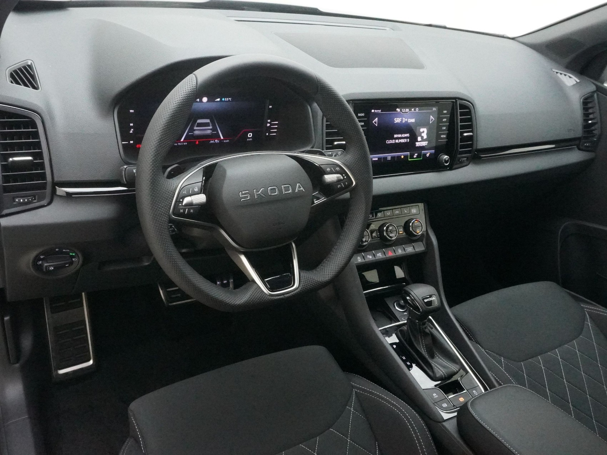 listing desktop thumbnail image 10