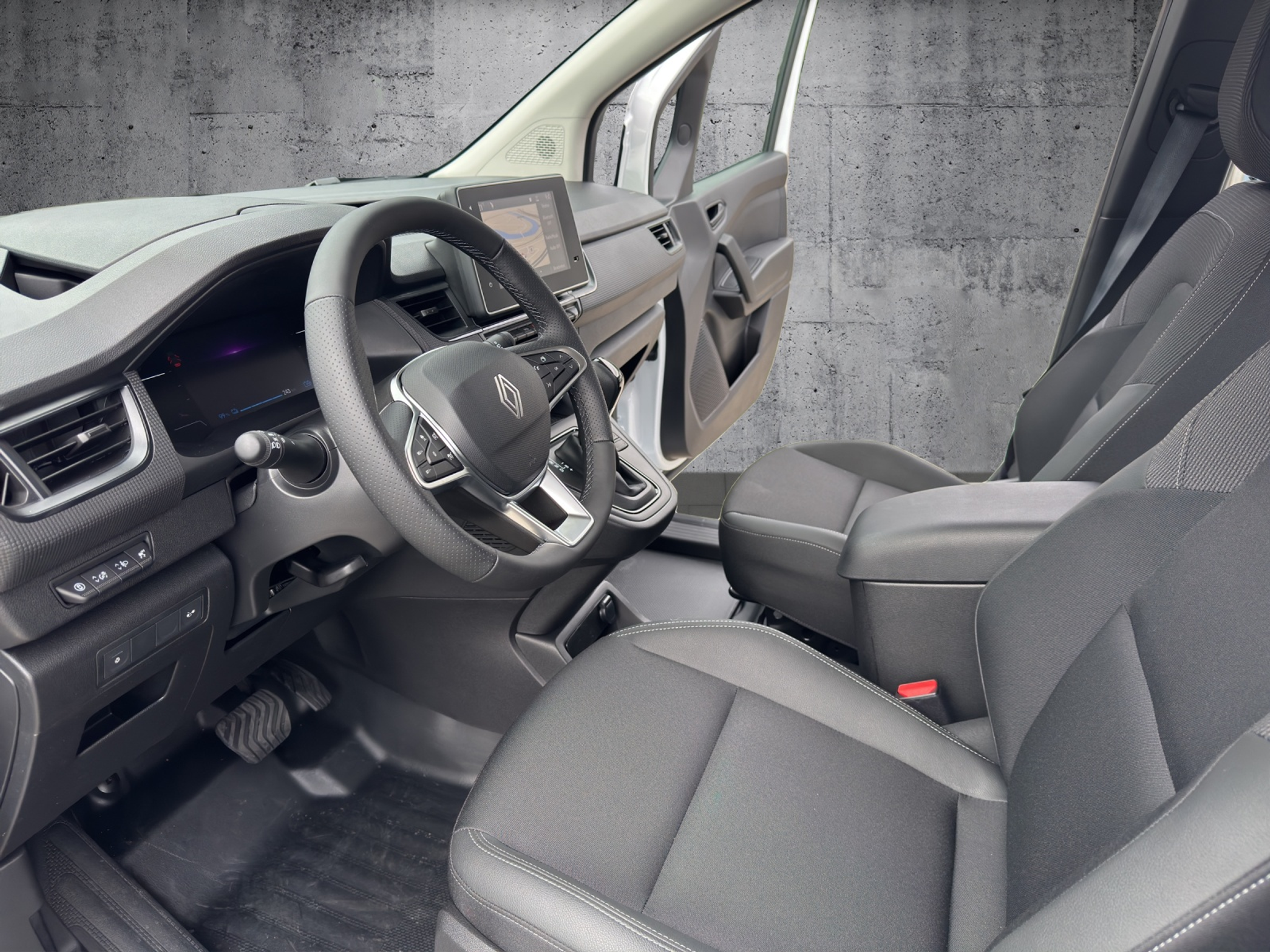 listing desktop thumbnail image 18