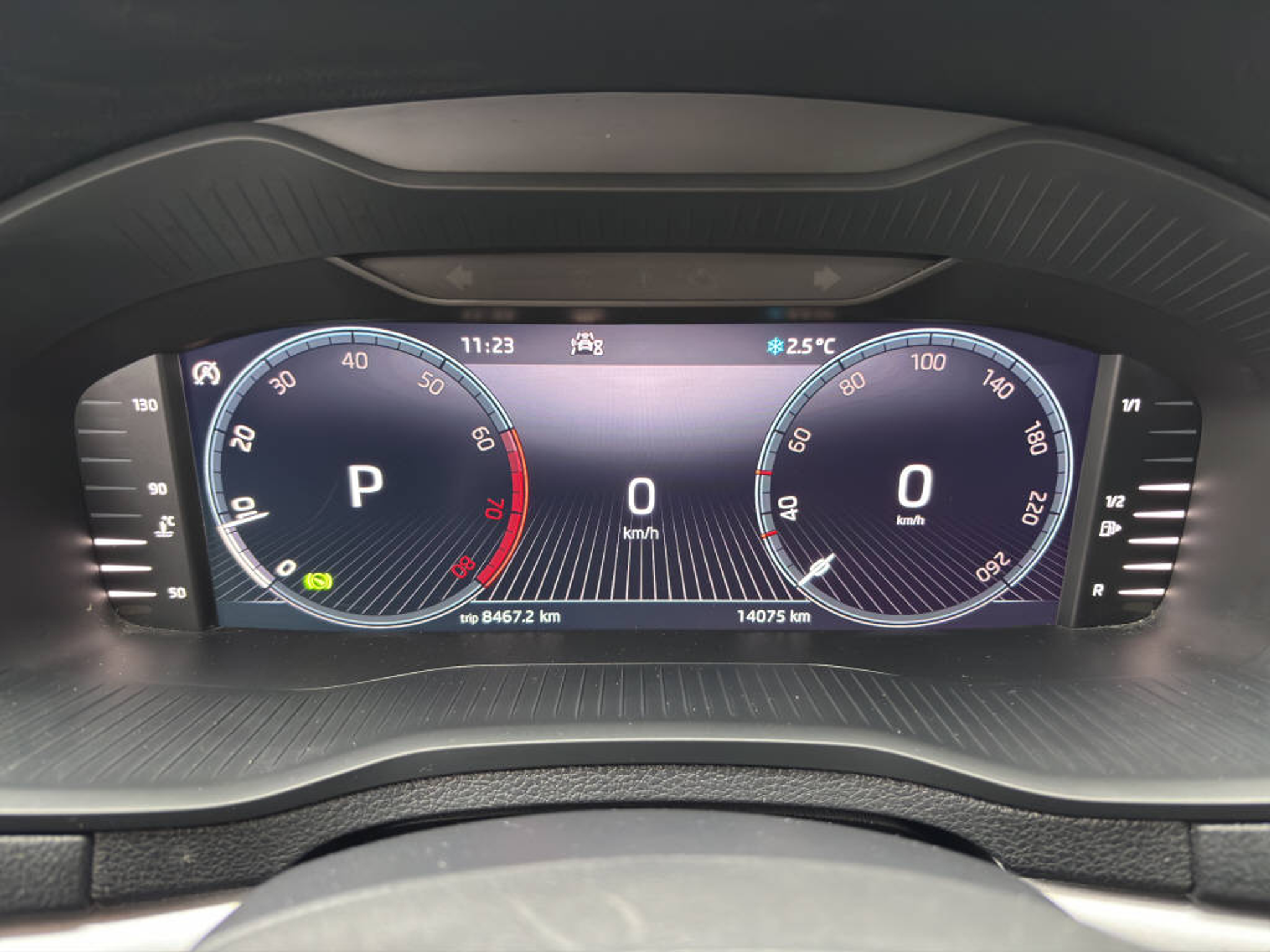 listing desktop thumbnail image 7