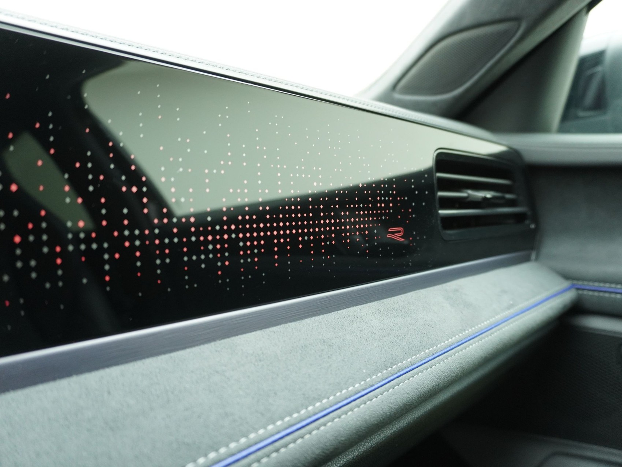 listing desktop thumbnail image 15