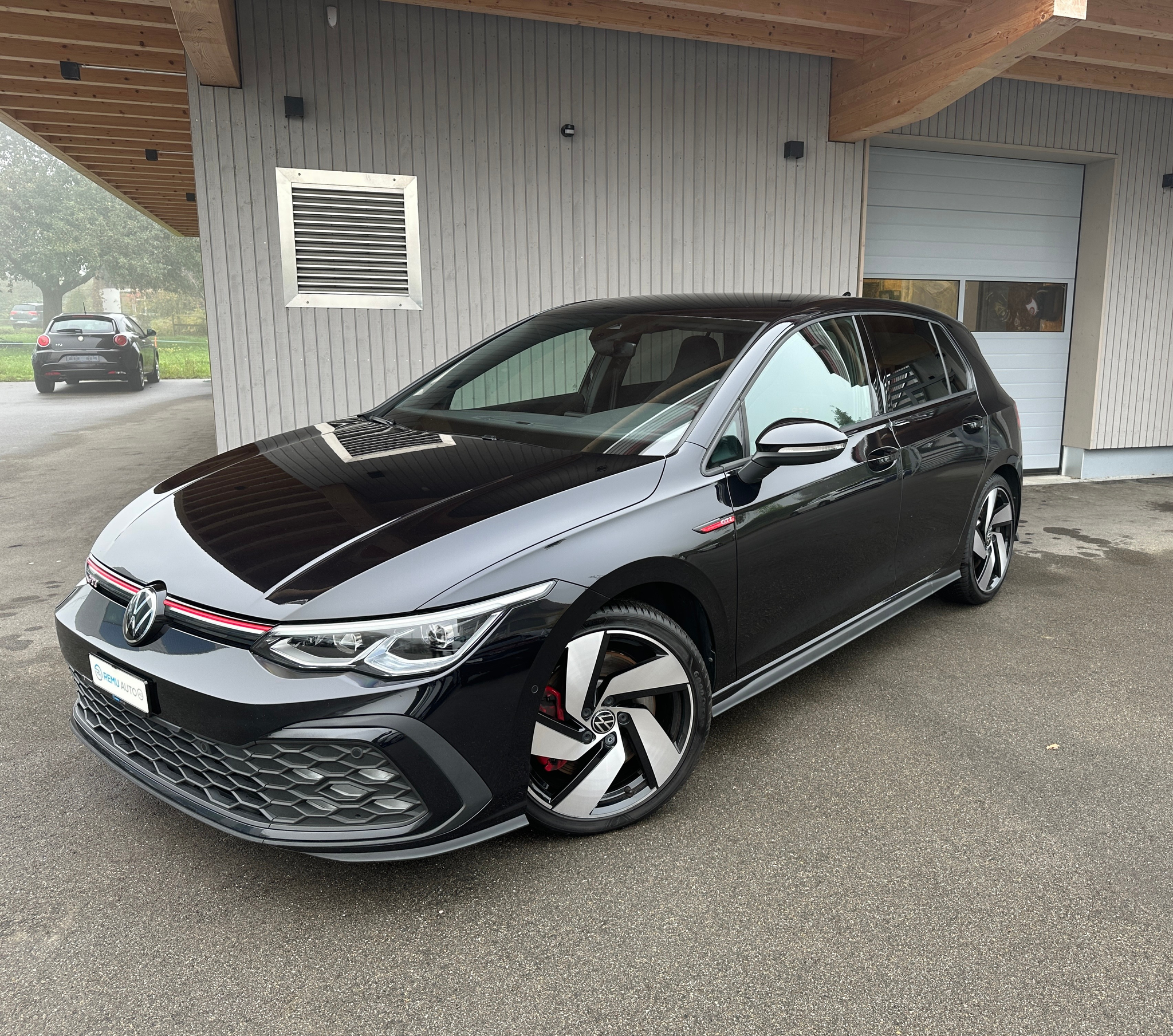 car-image-1