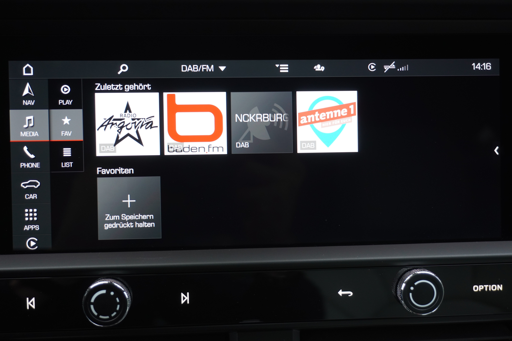 listing desktop thumbnail image 18