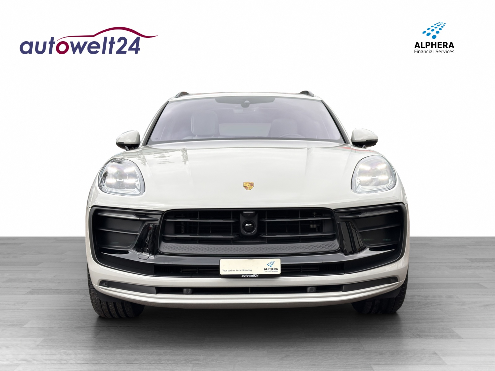 listing desktop thumbnail image 1