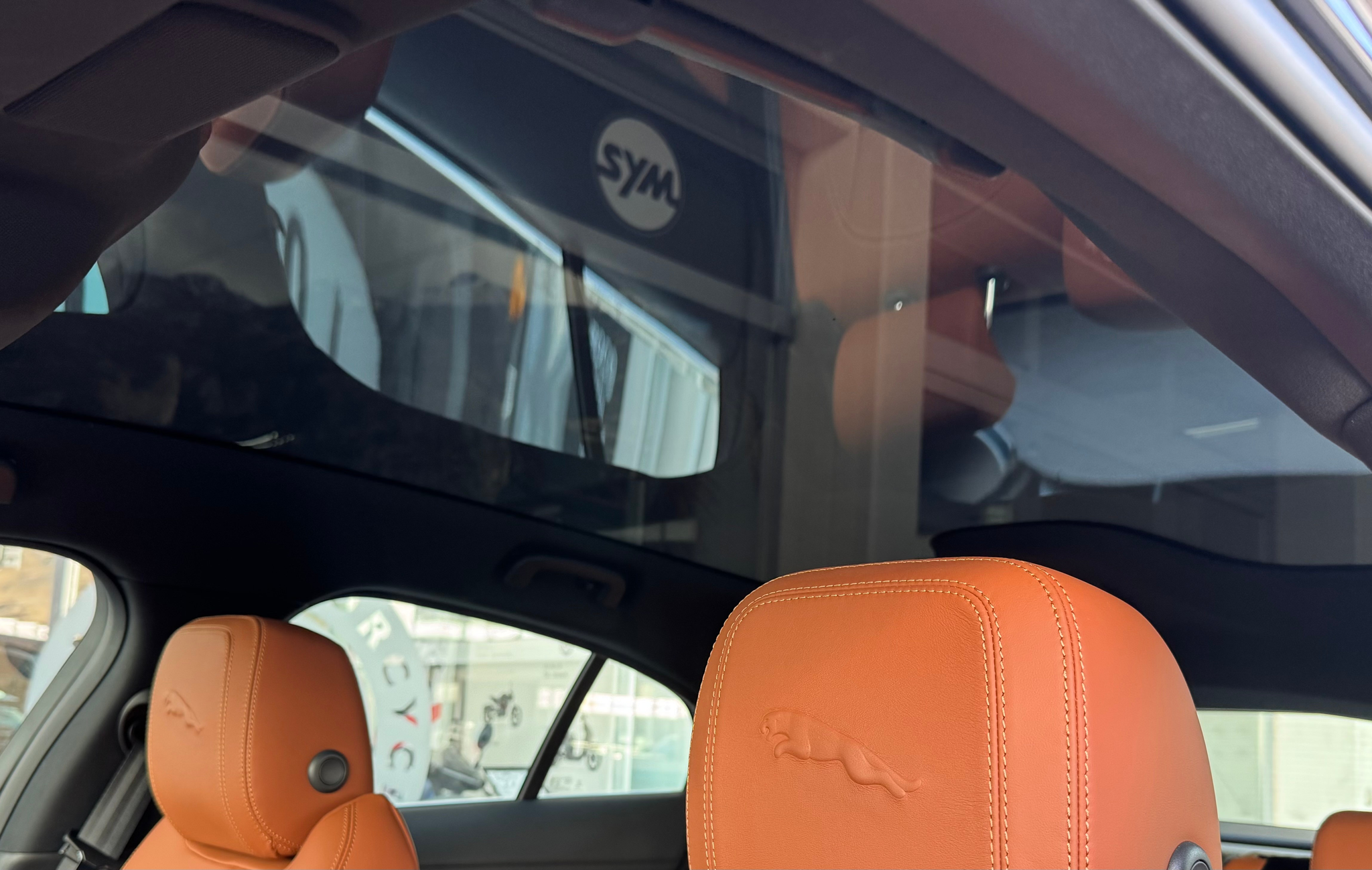 listing desktop thumbnail image 9