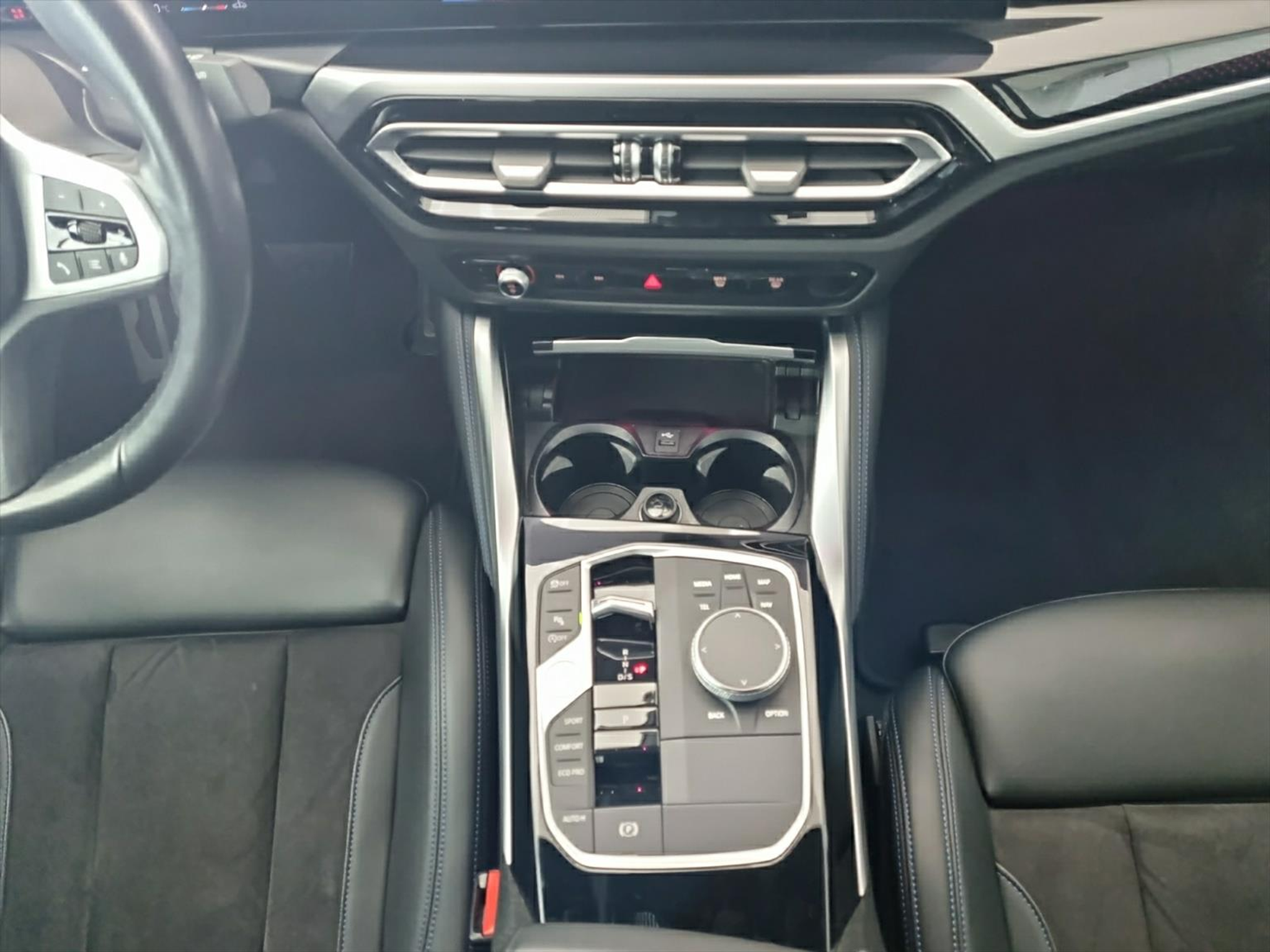 listing desktop thumbnail image 7