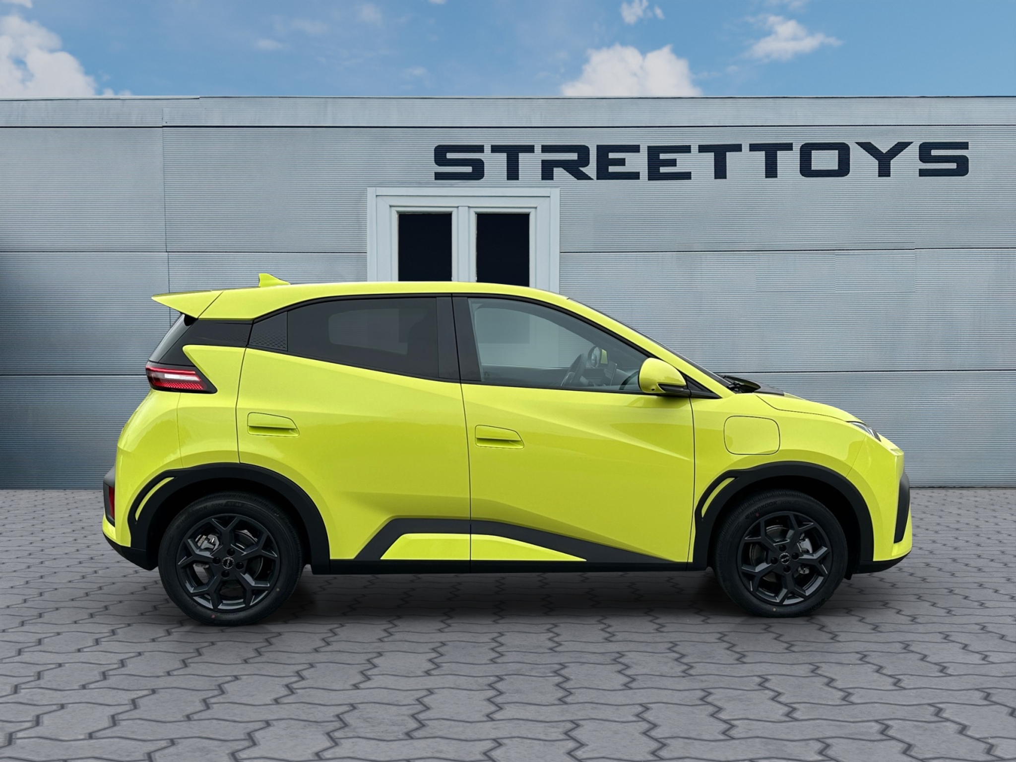 listing desktop thumbnail image 1