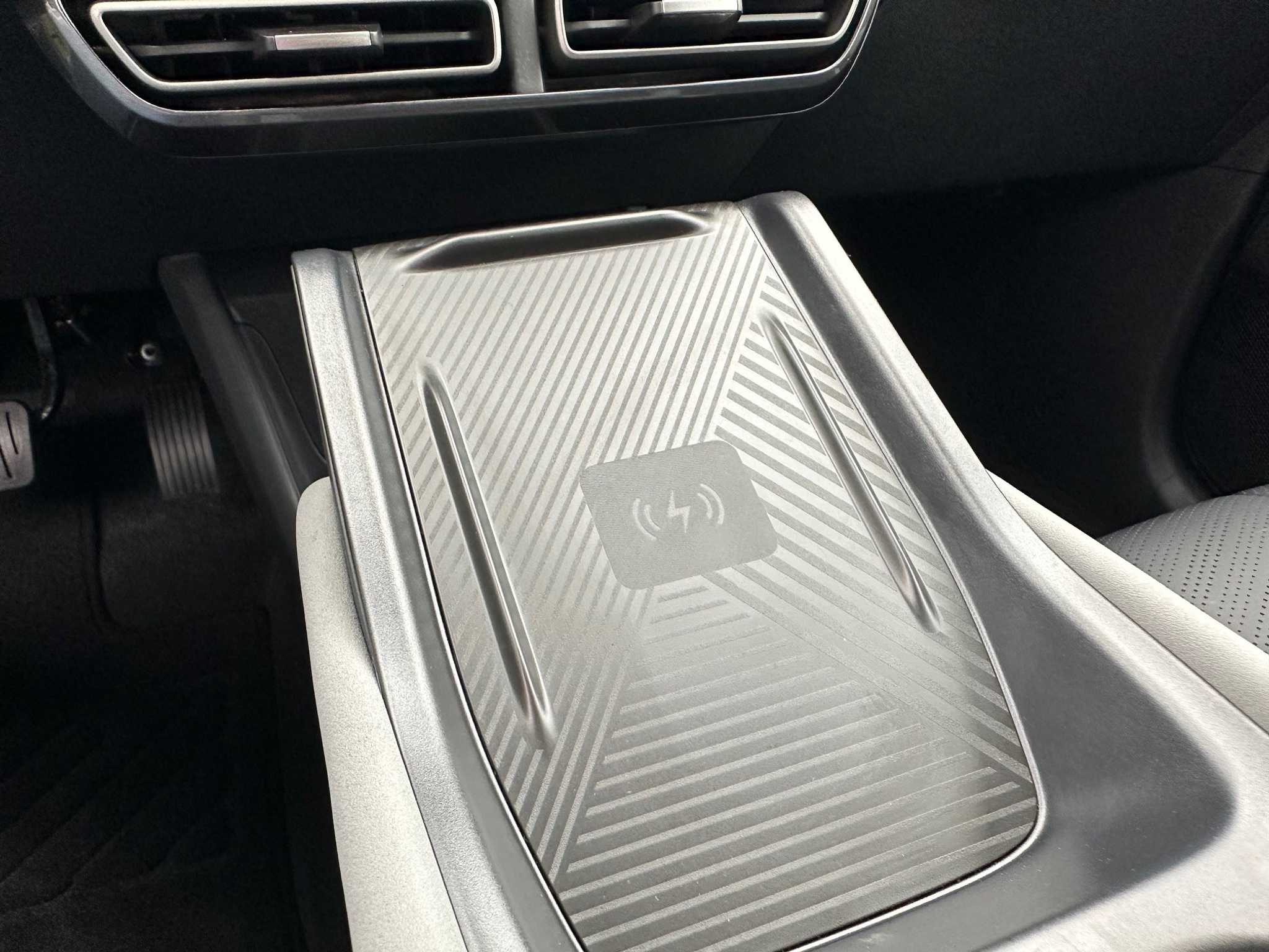 listing desktop thumbnail image 13