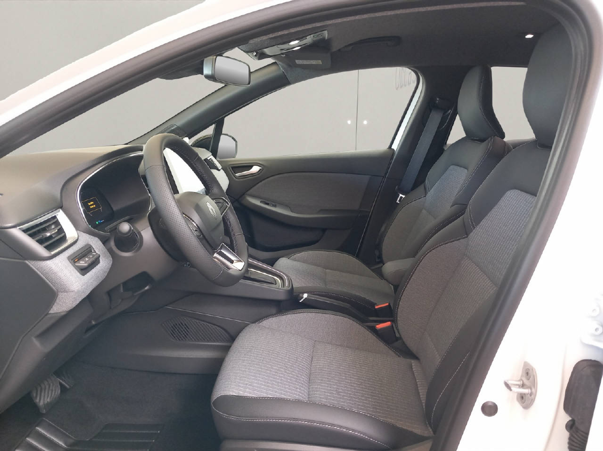 listing desktop thumbnail image 3