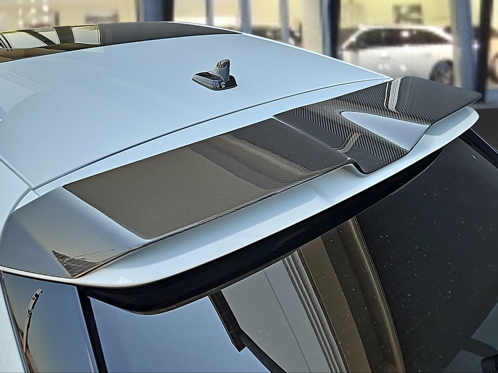 listing desktop thumbnail image 14