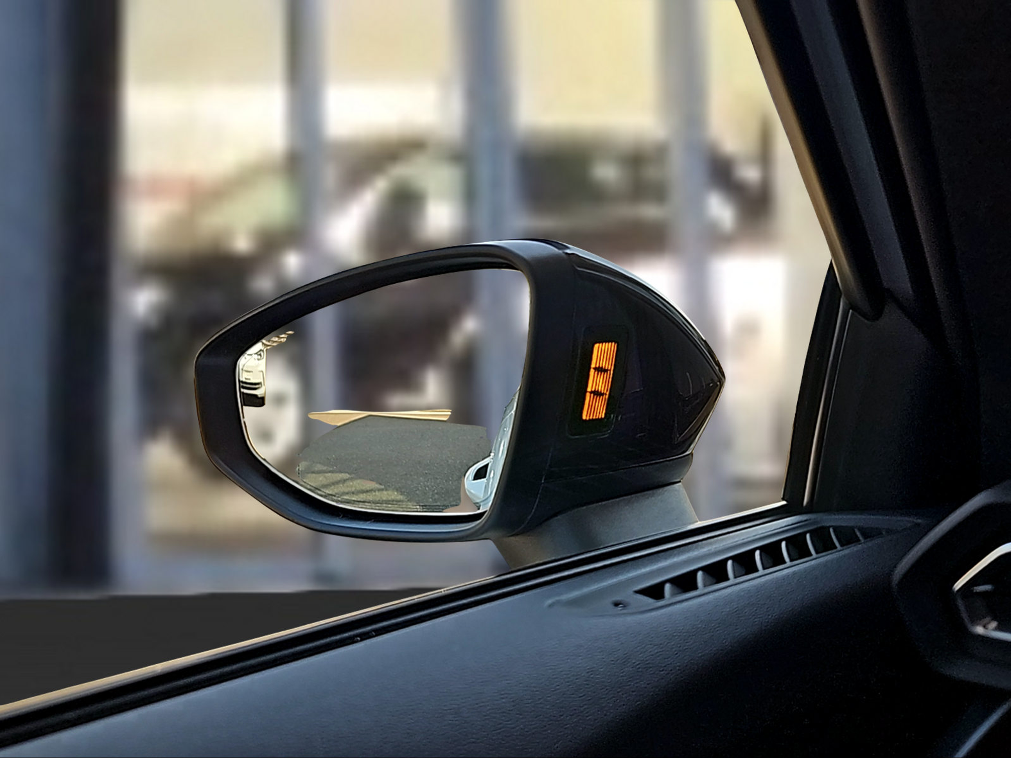 listing desktop thumbnail image 16