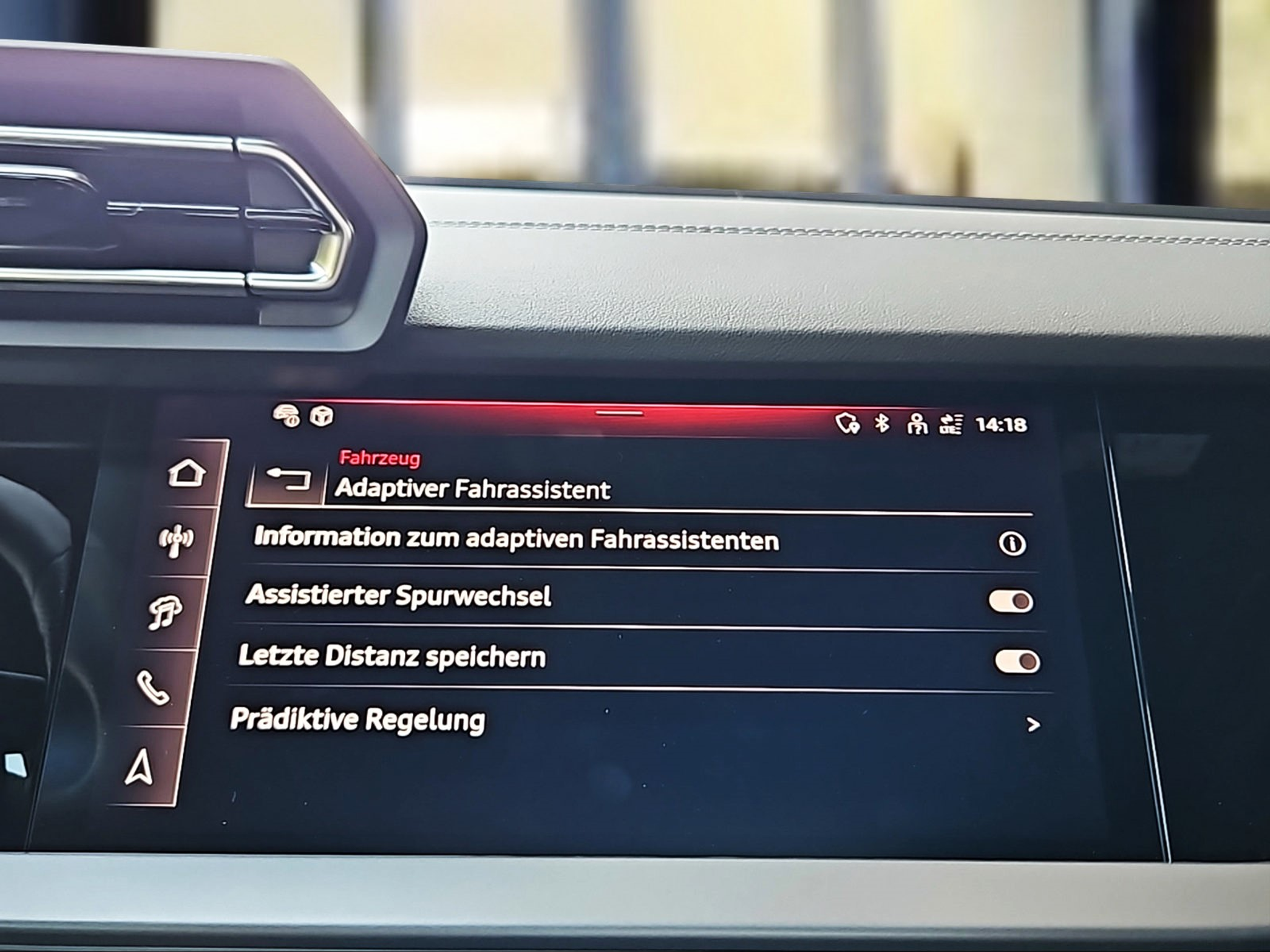 listing desktop thumbnail image 13