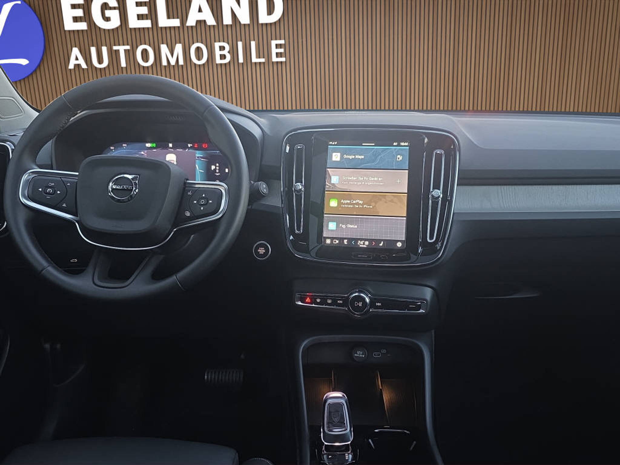 listing desktop thumbnail image 17