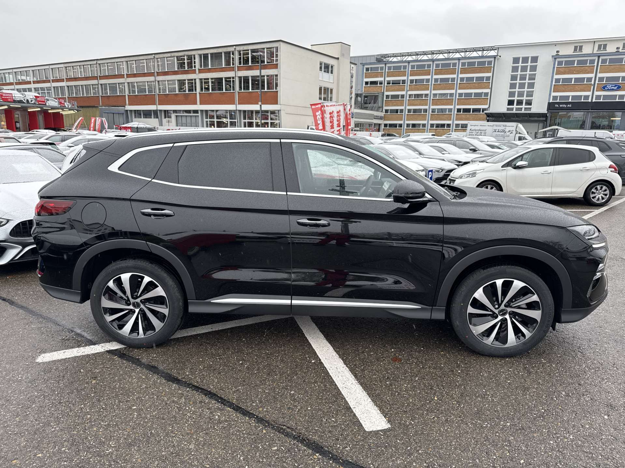 listing desktop thumbnail image 9