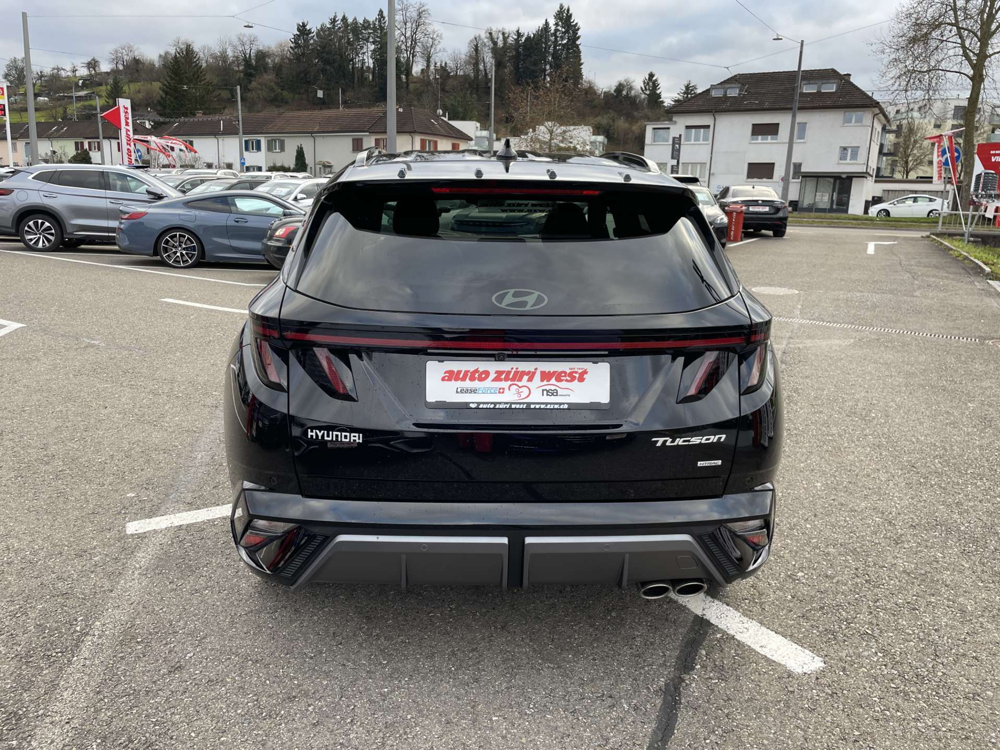 listing desktop thumbnail image 13