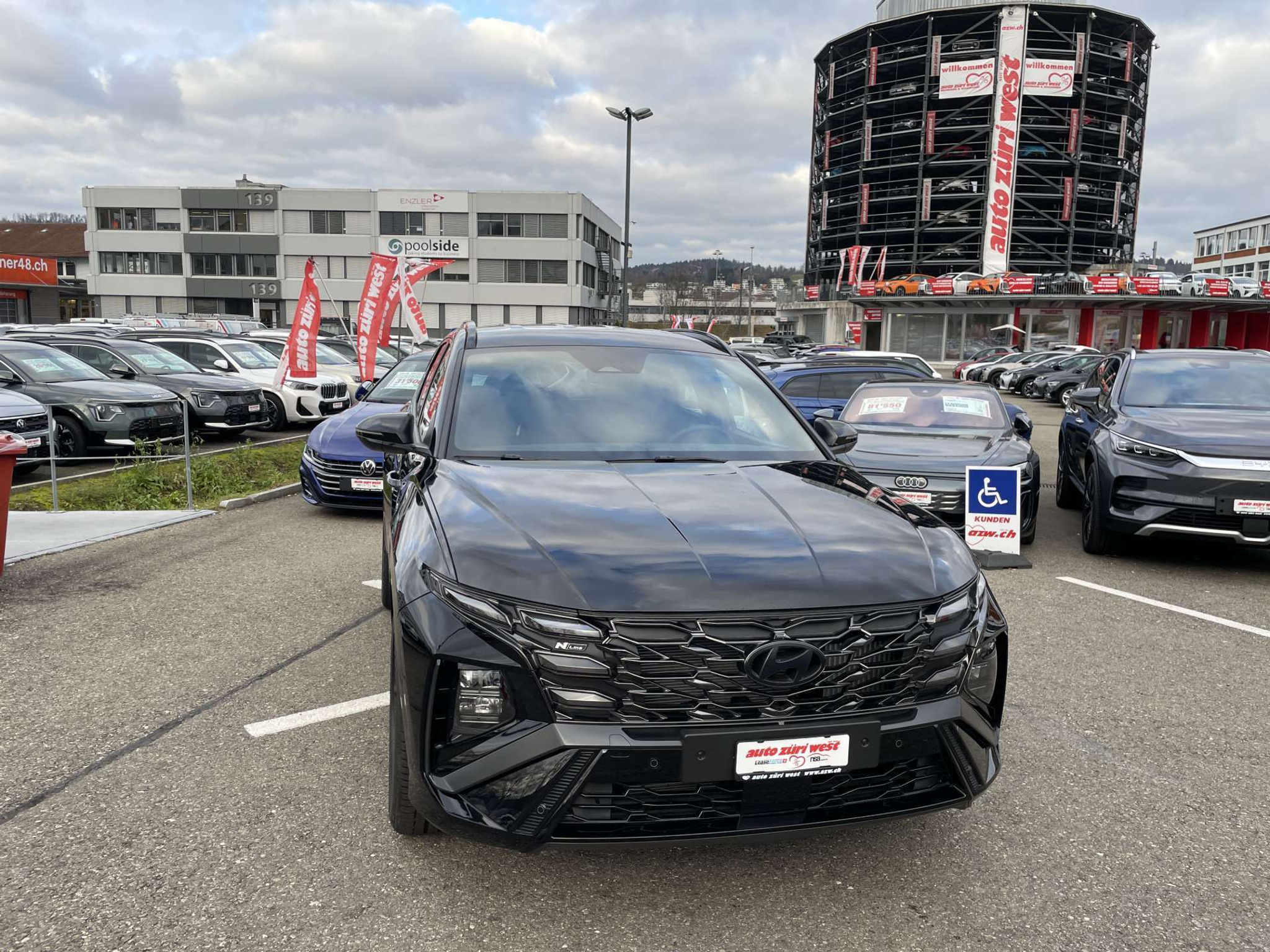 listing desktop thumbnail image 12