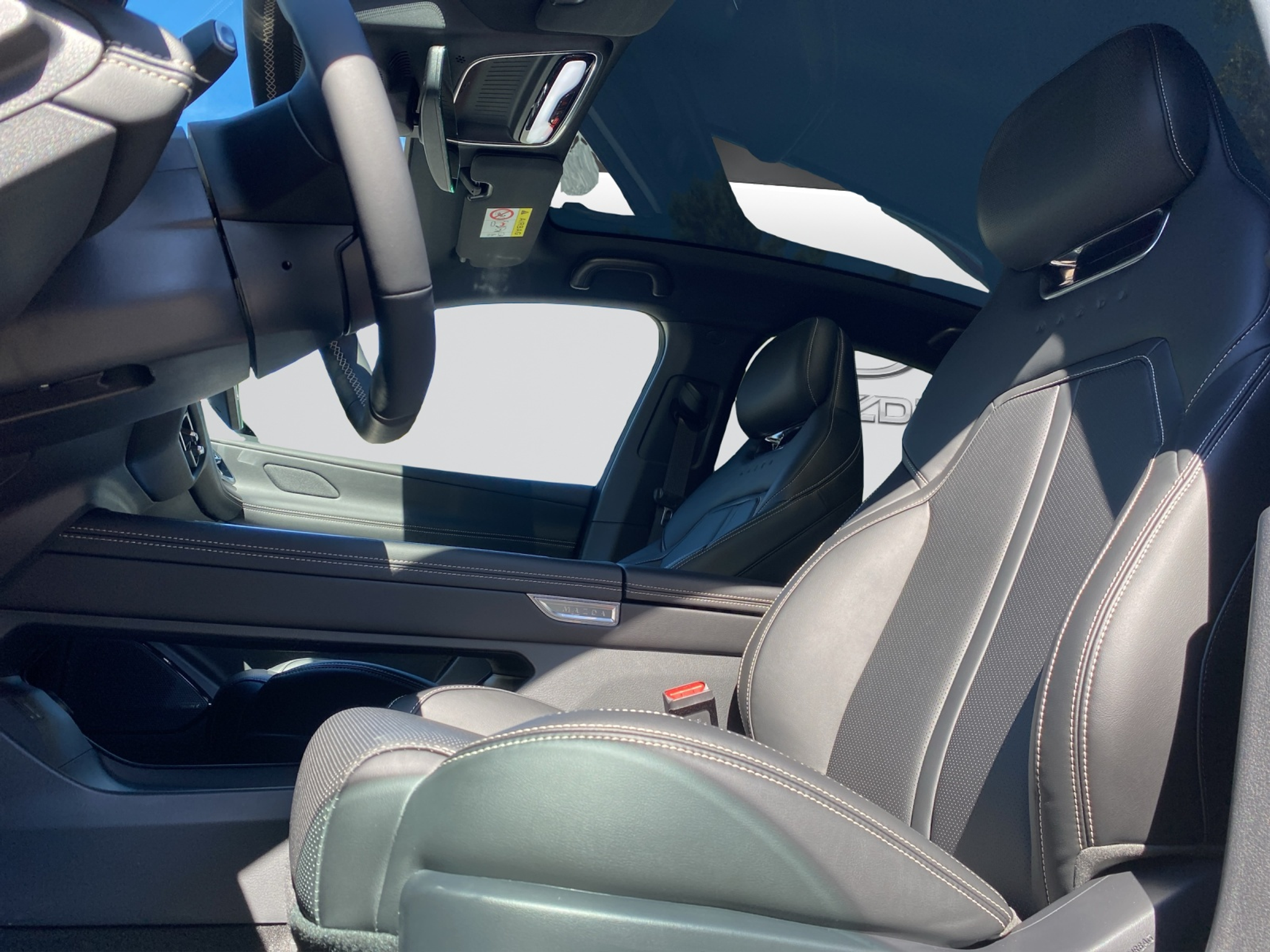 listing desktop thumbnail image 7