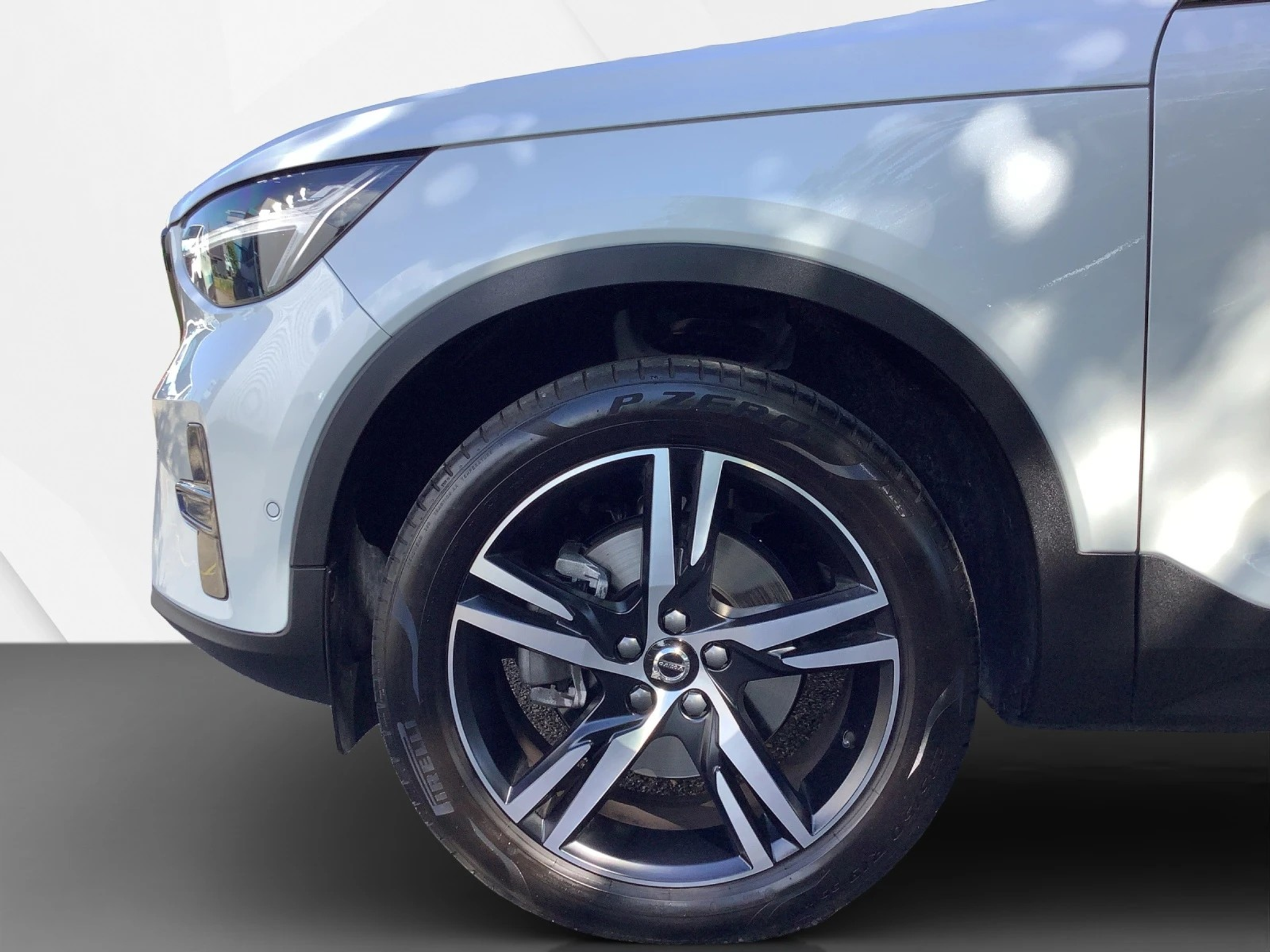 listing desktop thumbnail image 5