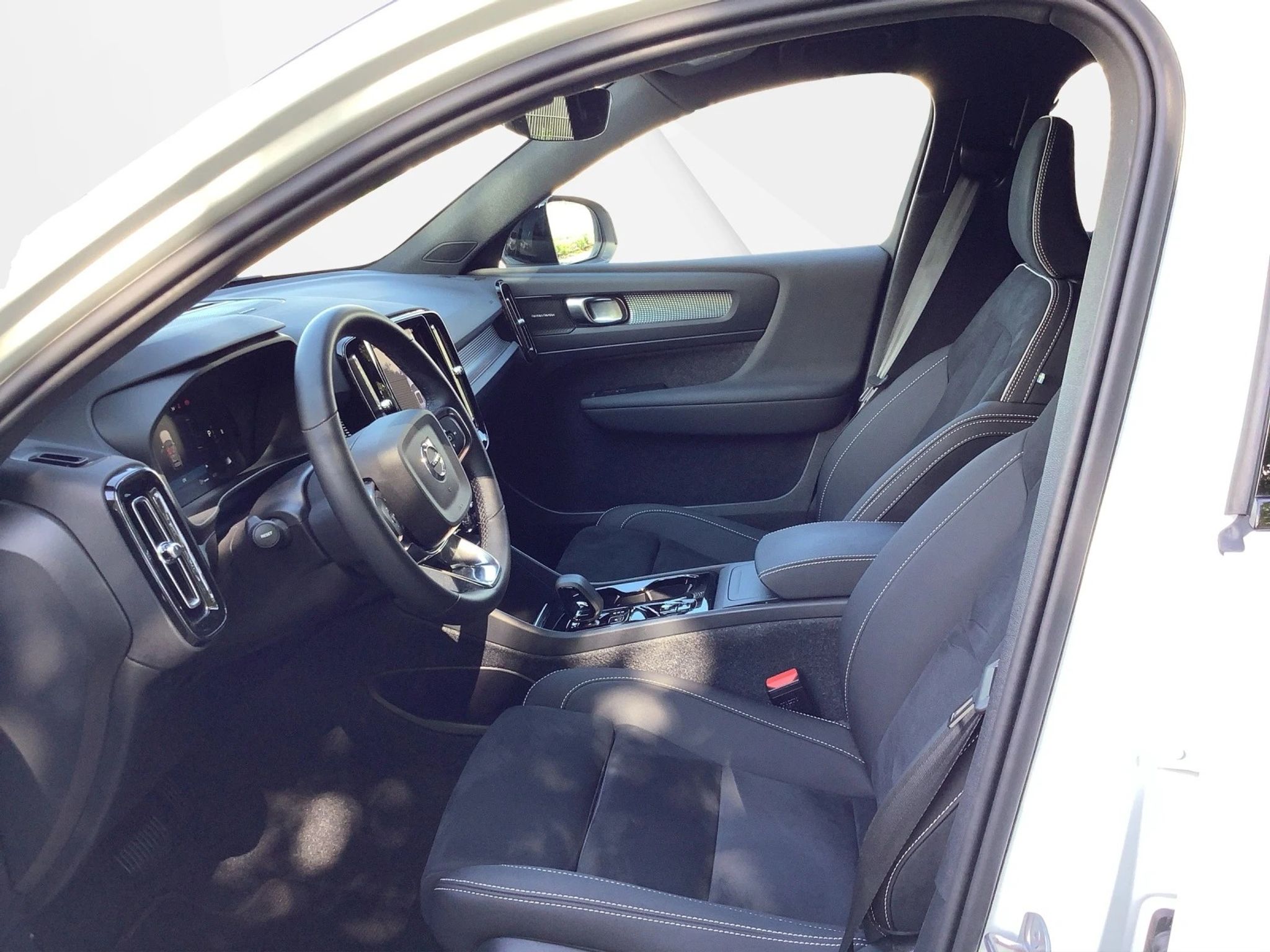 listing desktop thumbnail image 13