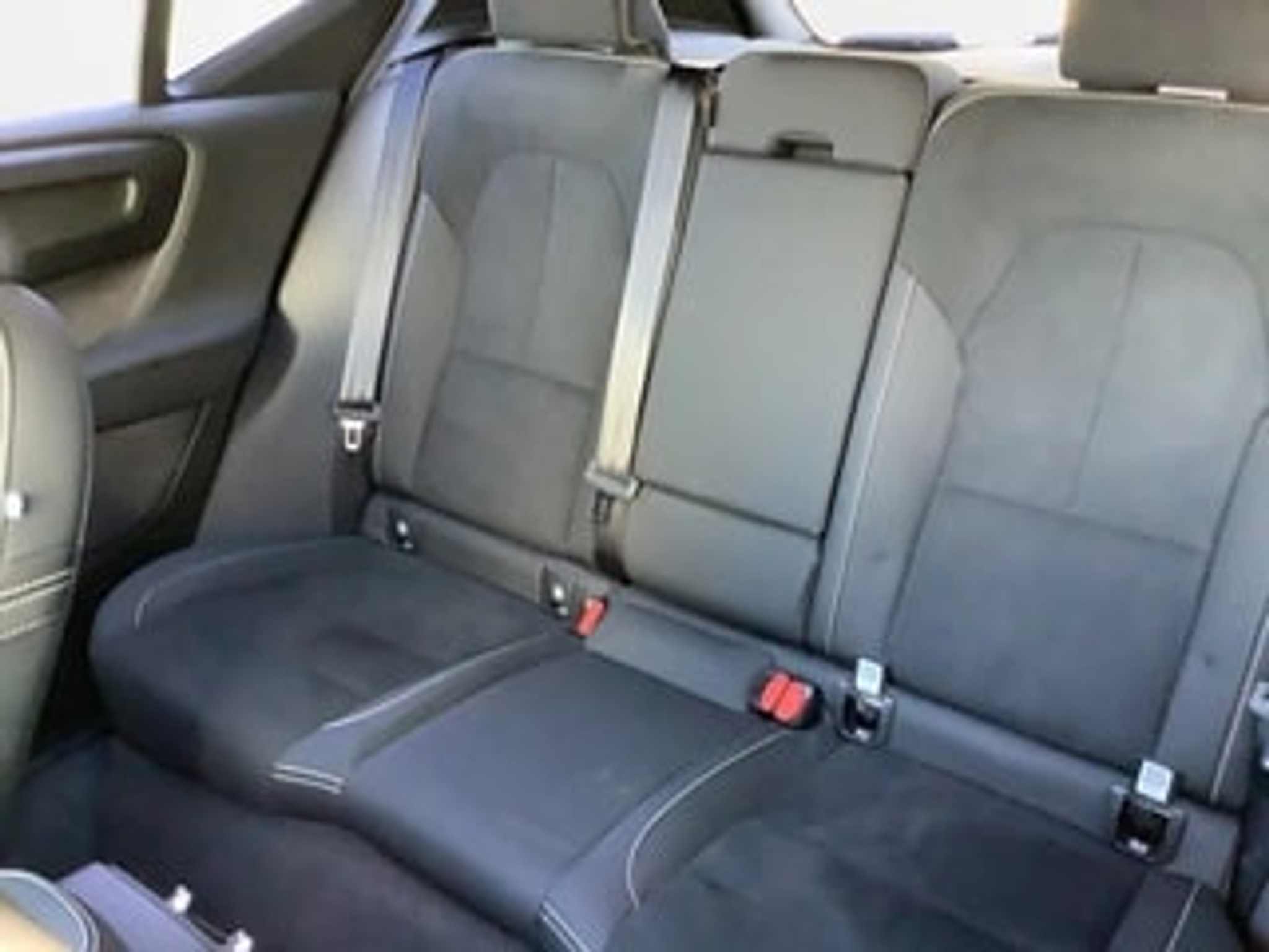 listing desktop thumbnail image 16