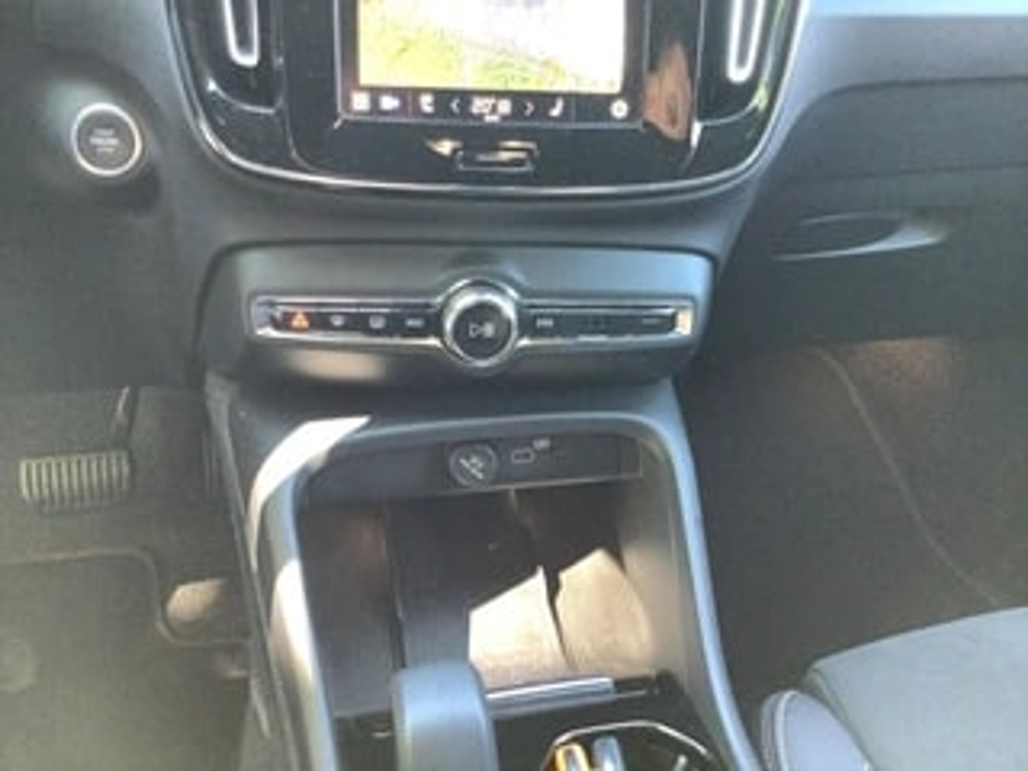 listing desktop thumbnail image 14