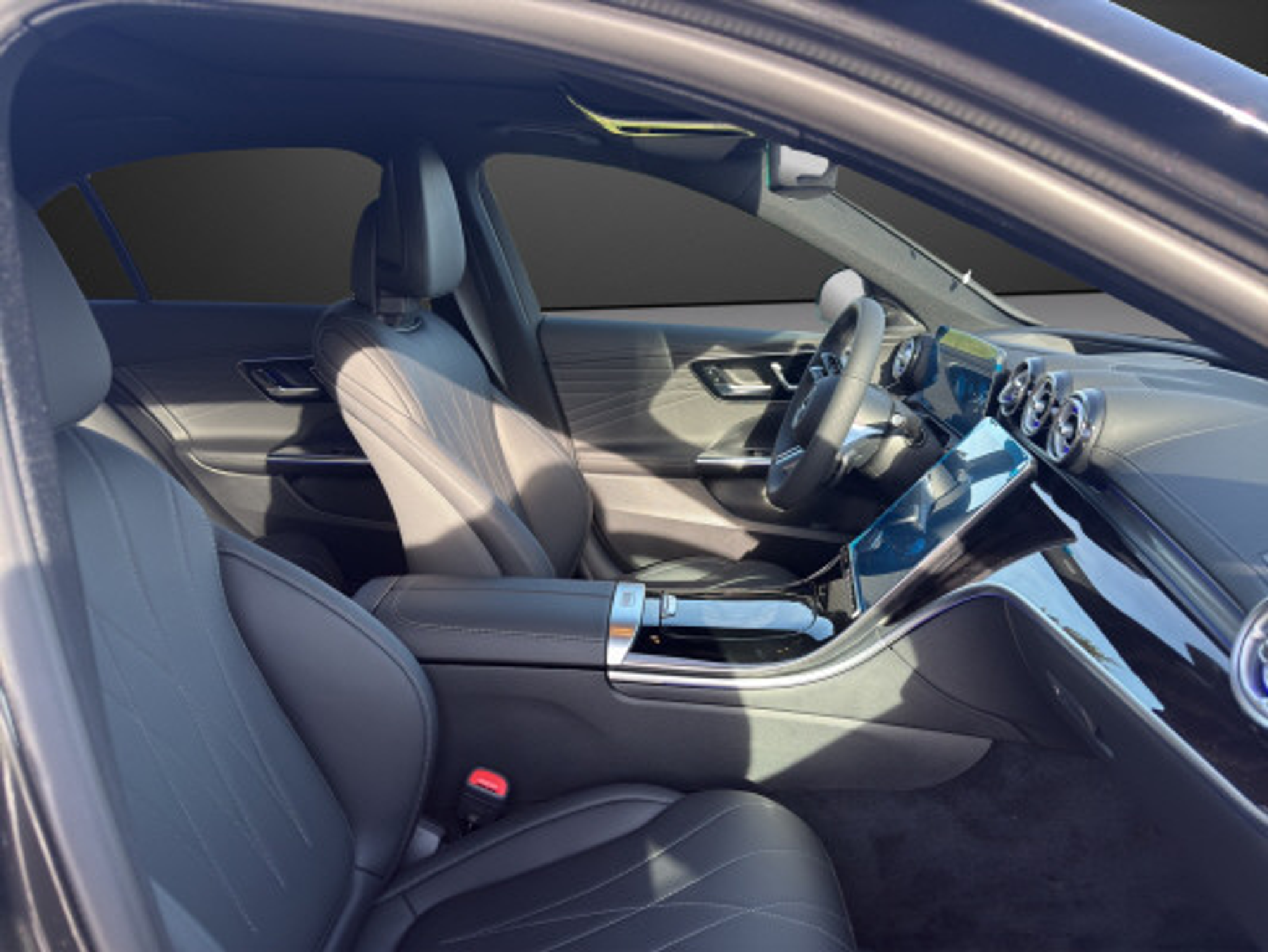 listing desktop thumbnail image 7