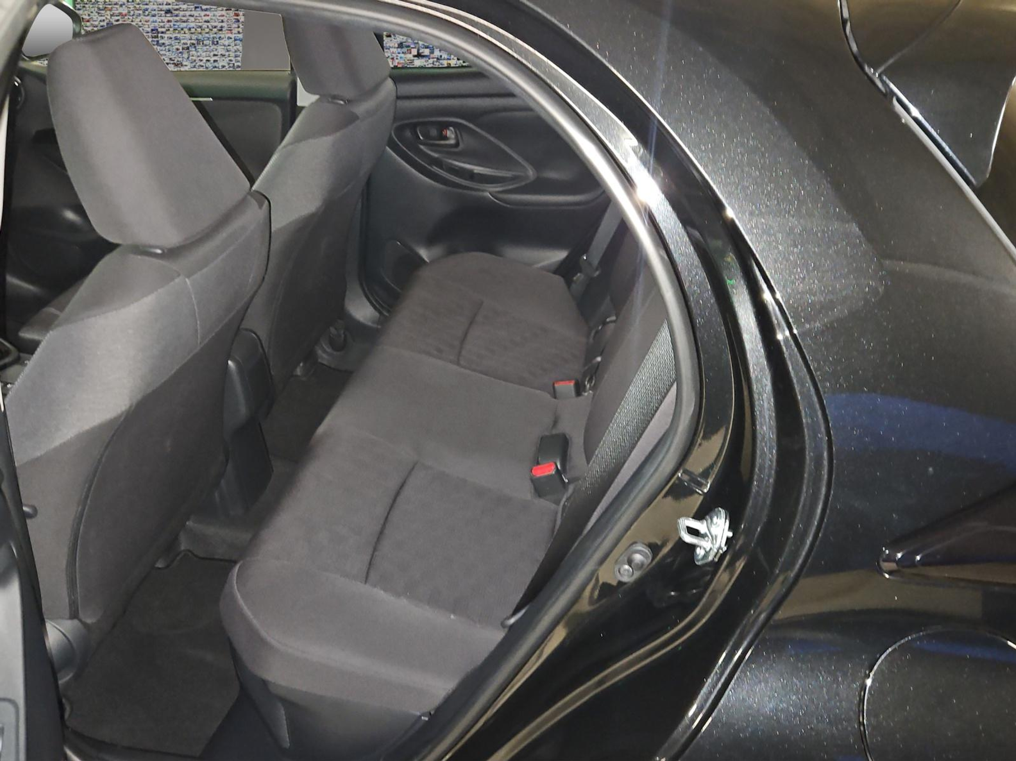 listing desktop thumbnail image 9