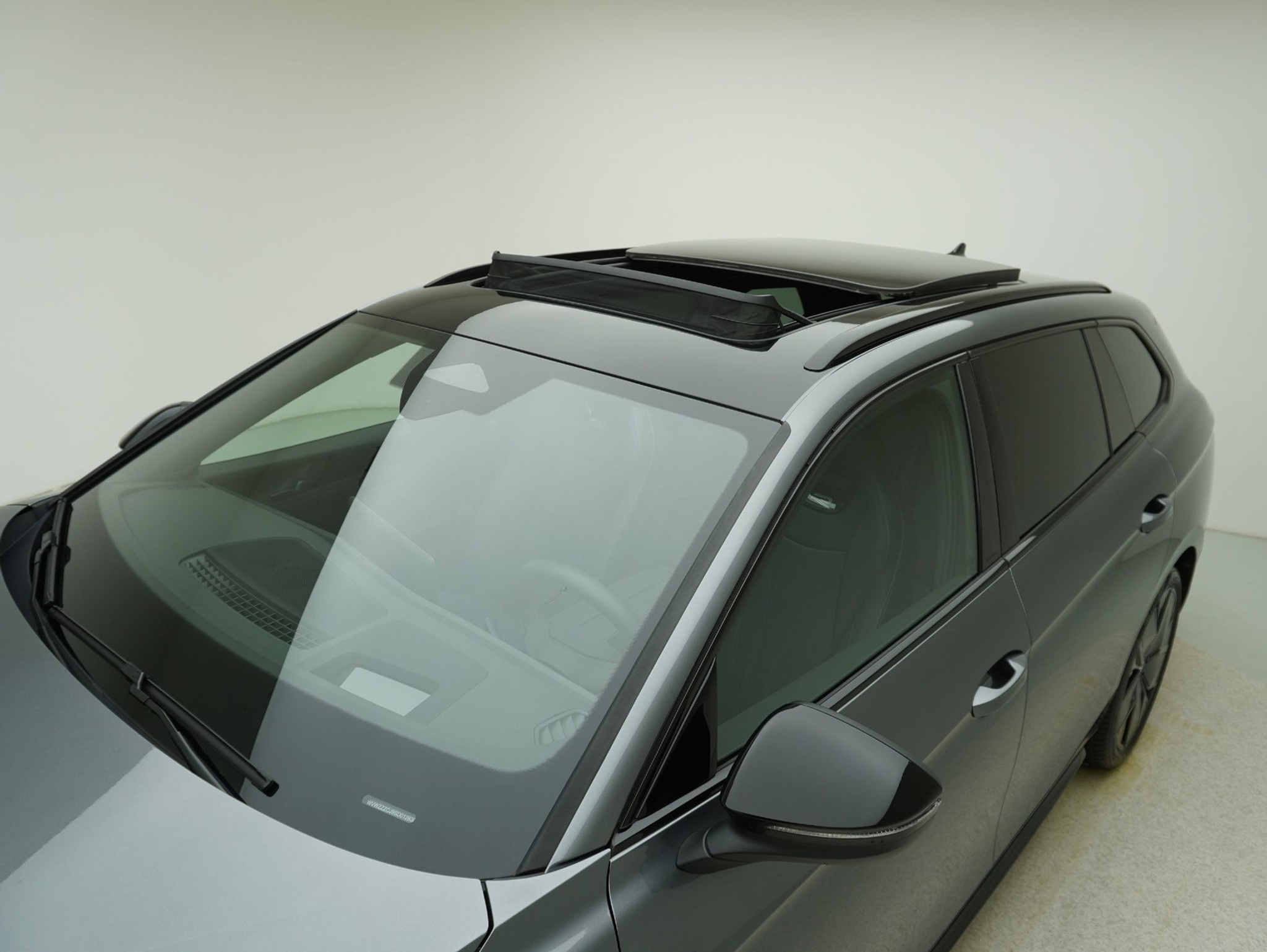 listing desktop thumbnail image 7