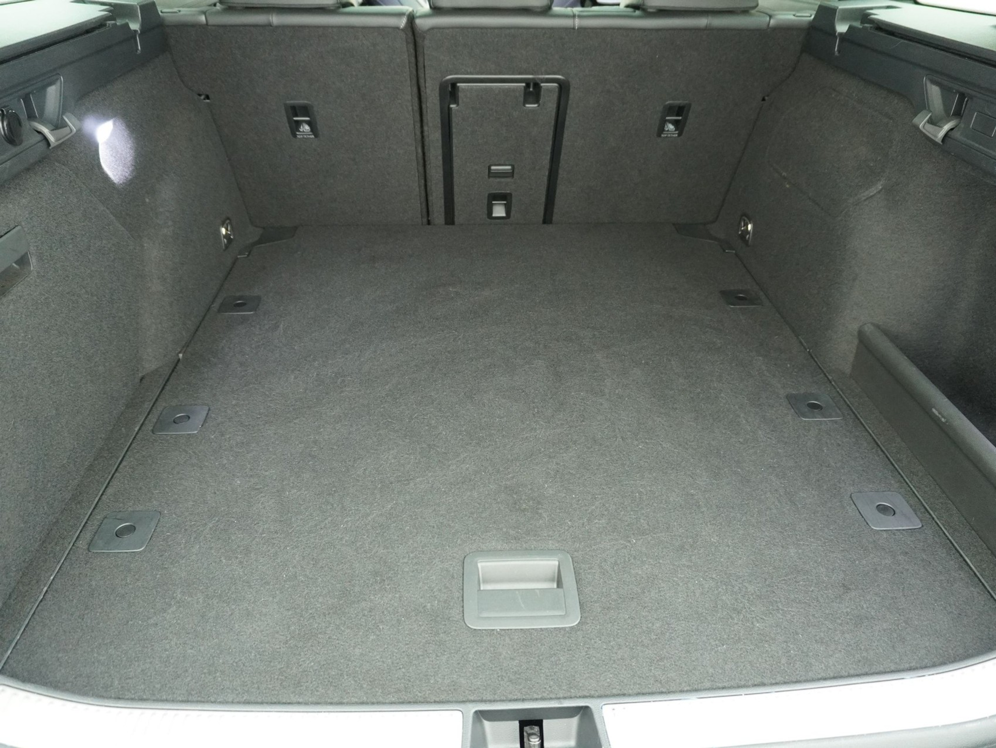 listing desktop thumbnail image 13