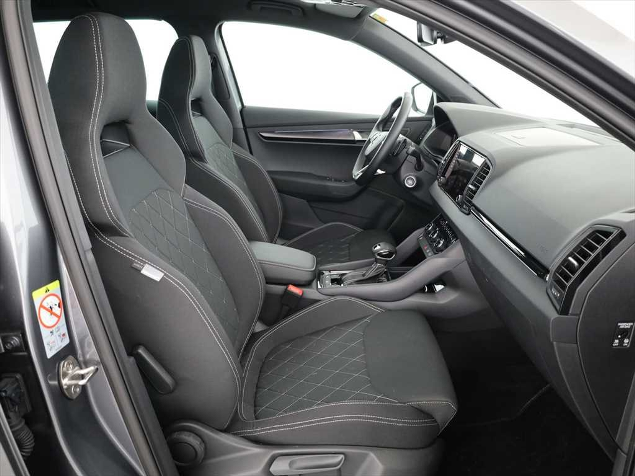 listing desktop thumbnail image 8