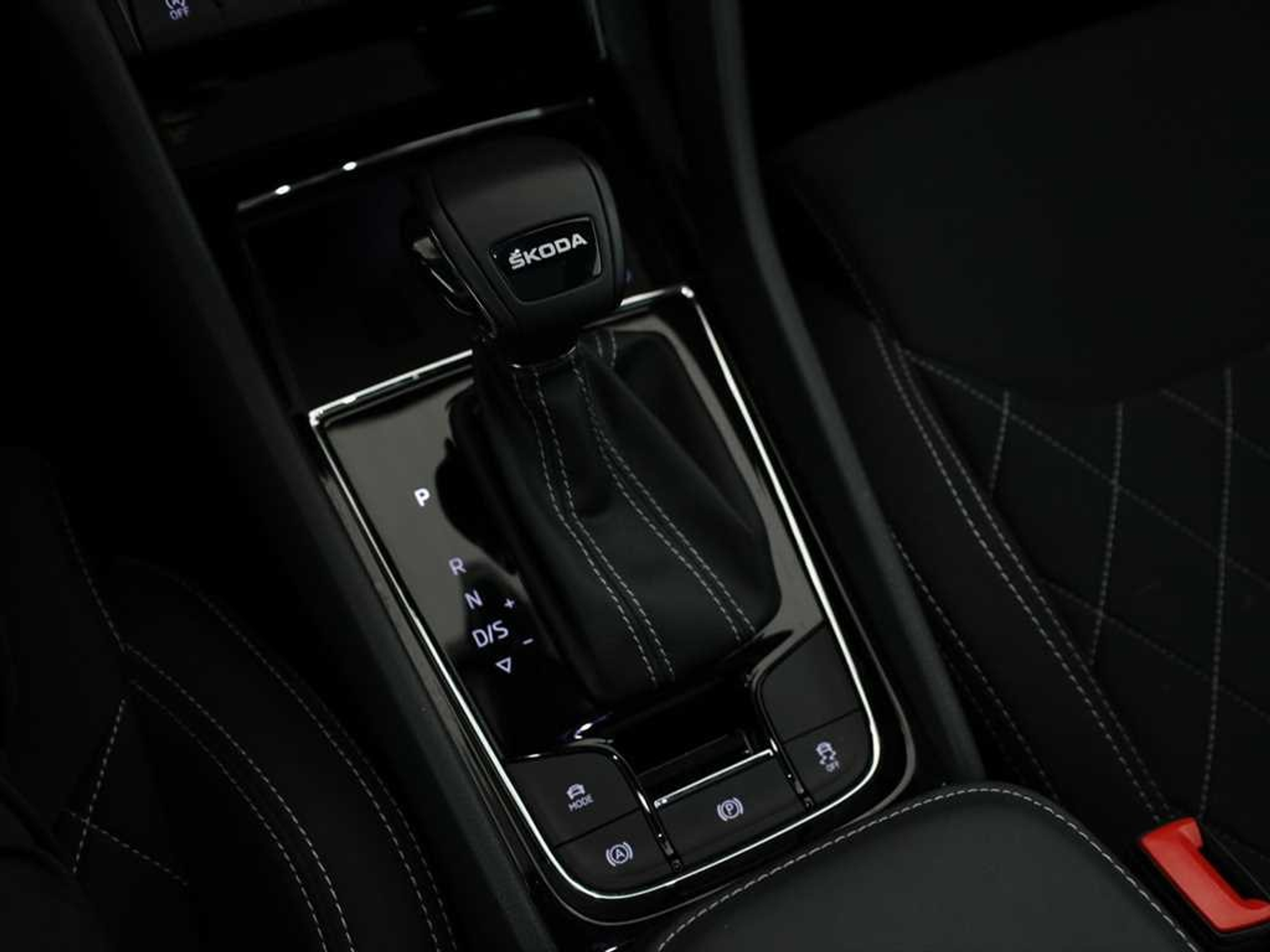 listing desktop thumbnail image 10