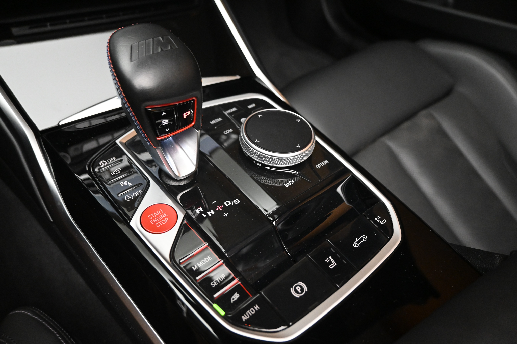 listing desktop thumbnail image 11