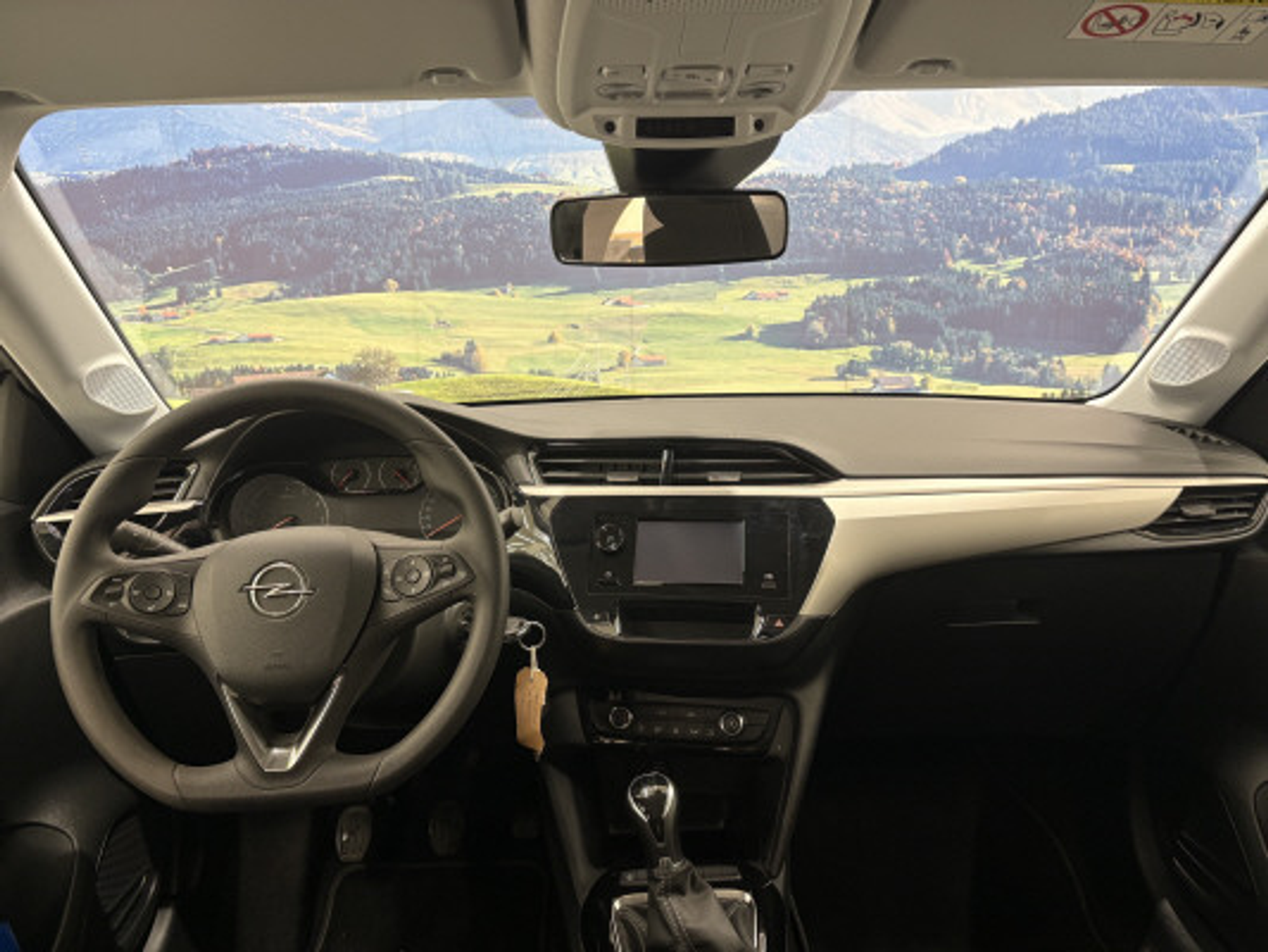 listing desktop thumbnail image 5