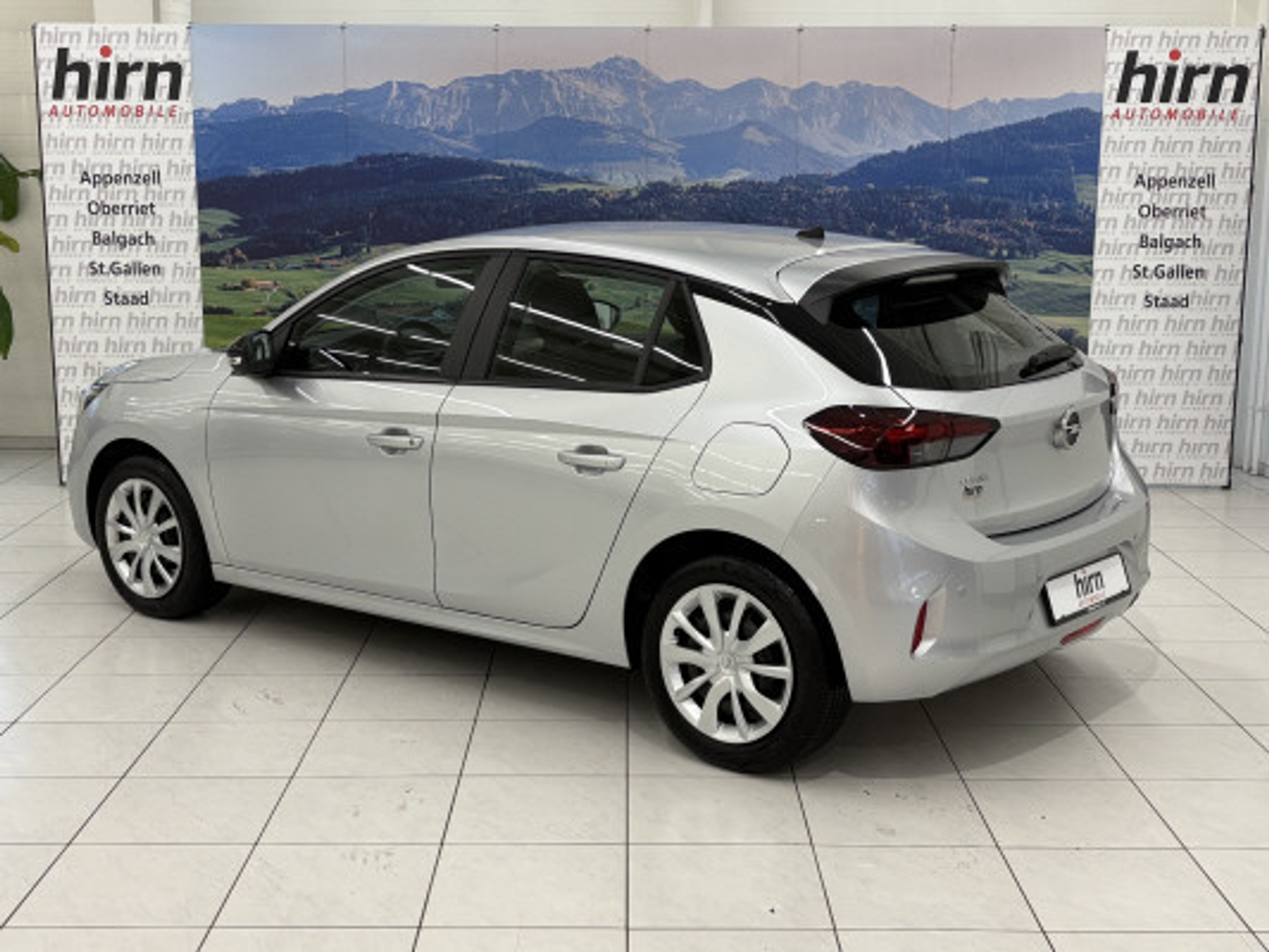 listing desktop thumbnail image 2